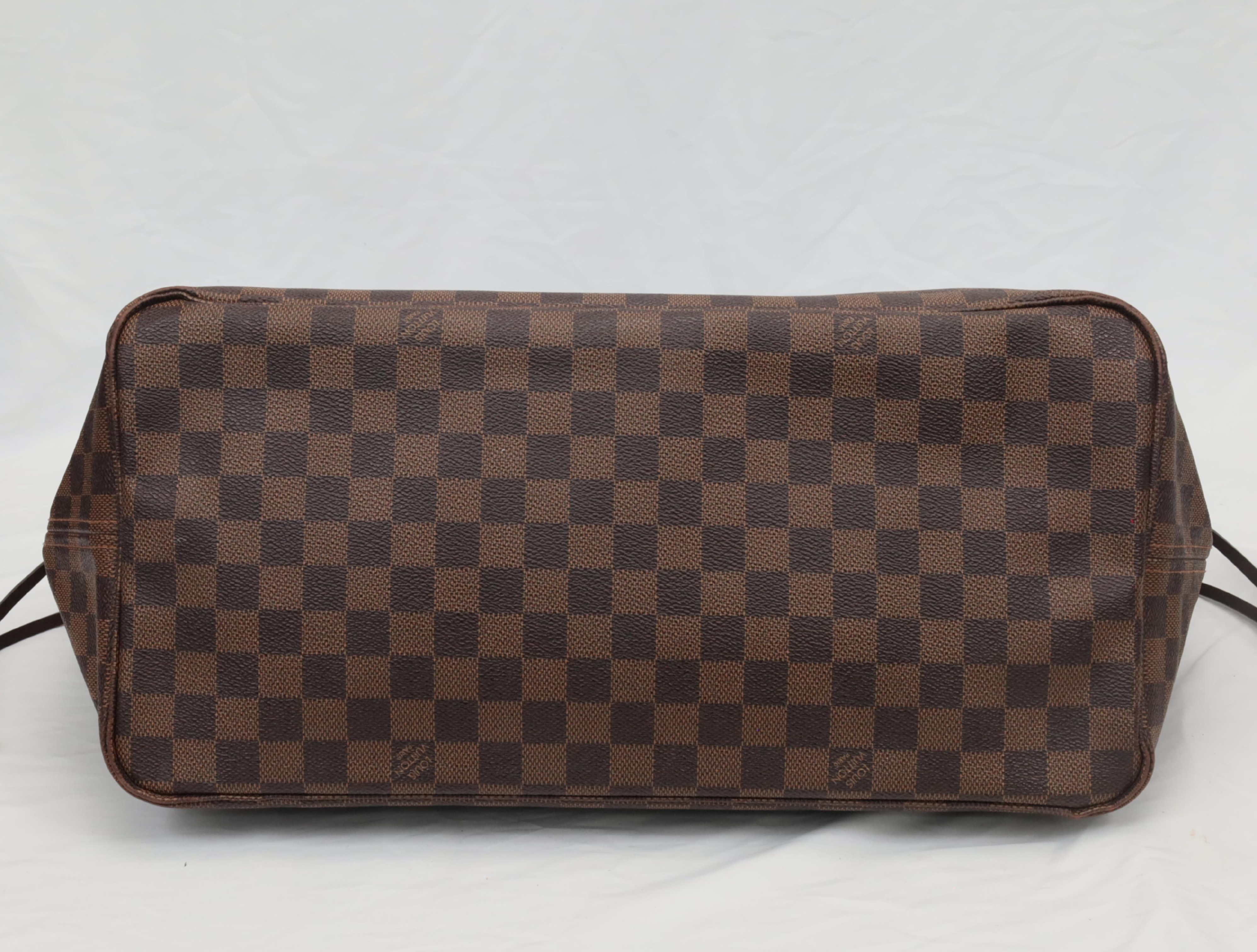 Damier Neverfull GM Tote Bag — view 3