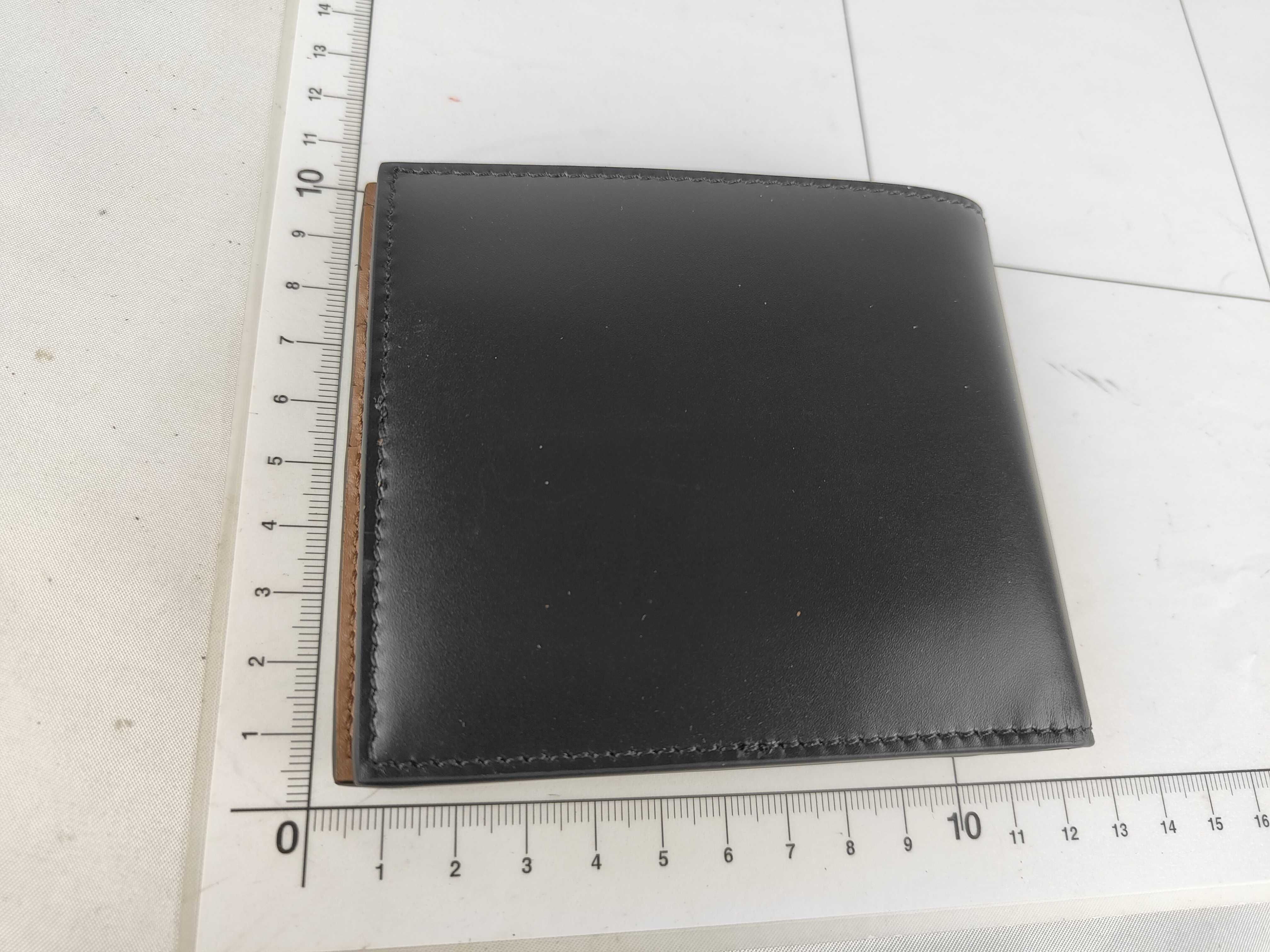TB logo folding wallet, leather wallet — view 2