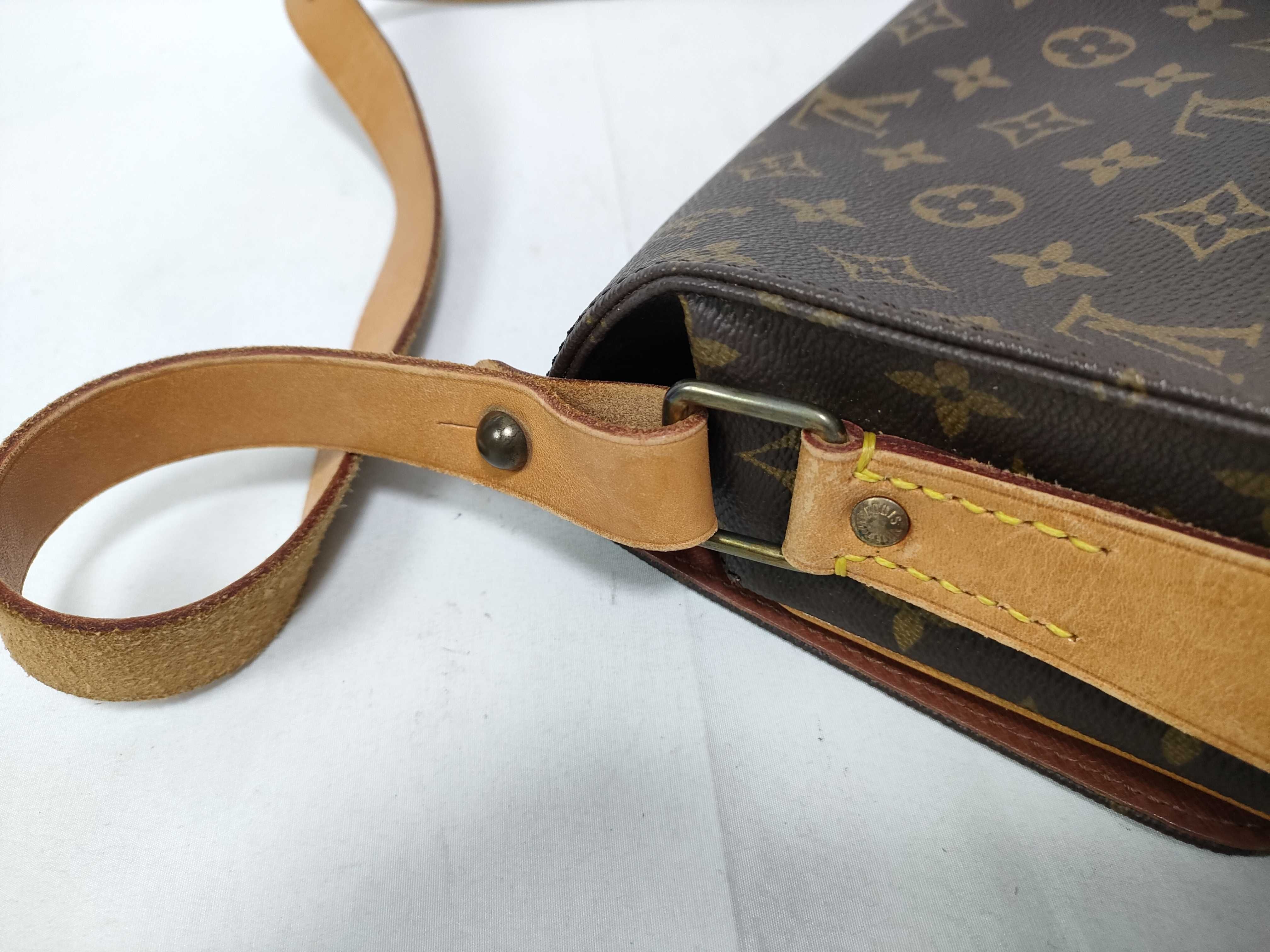 Monogram Louis Vuitton Monogram M51253 Cartouchiere MM 862 Shoulder Bag — view 6