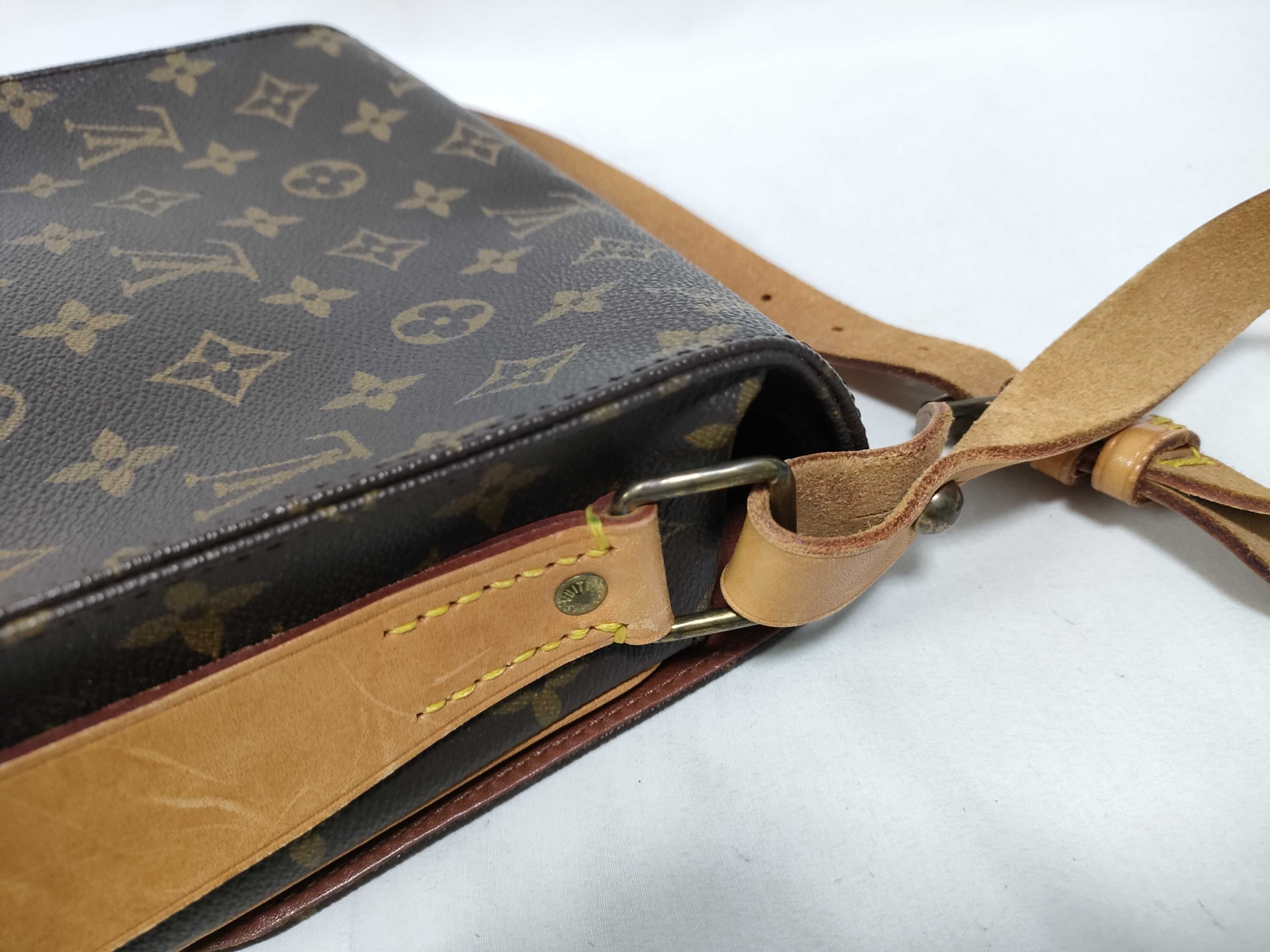 Monogram Louis Vuitton Monogram M51253 Cartouchiere MM 862 Shoulder Bag — view 7