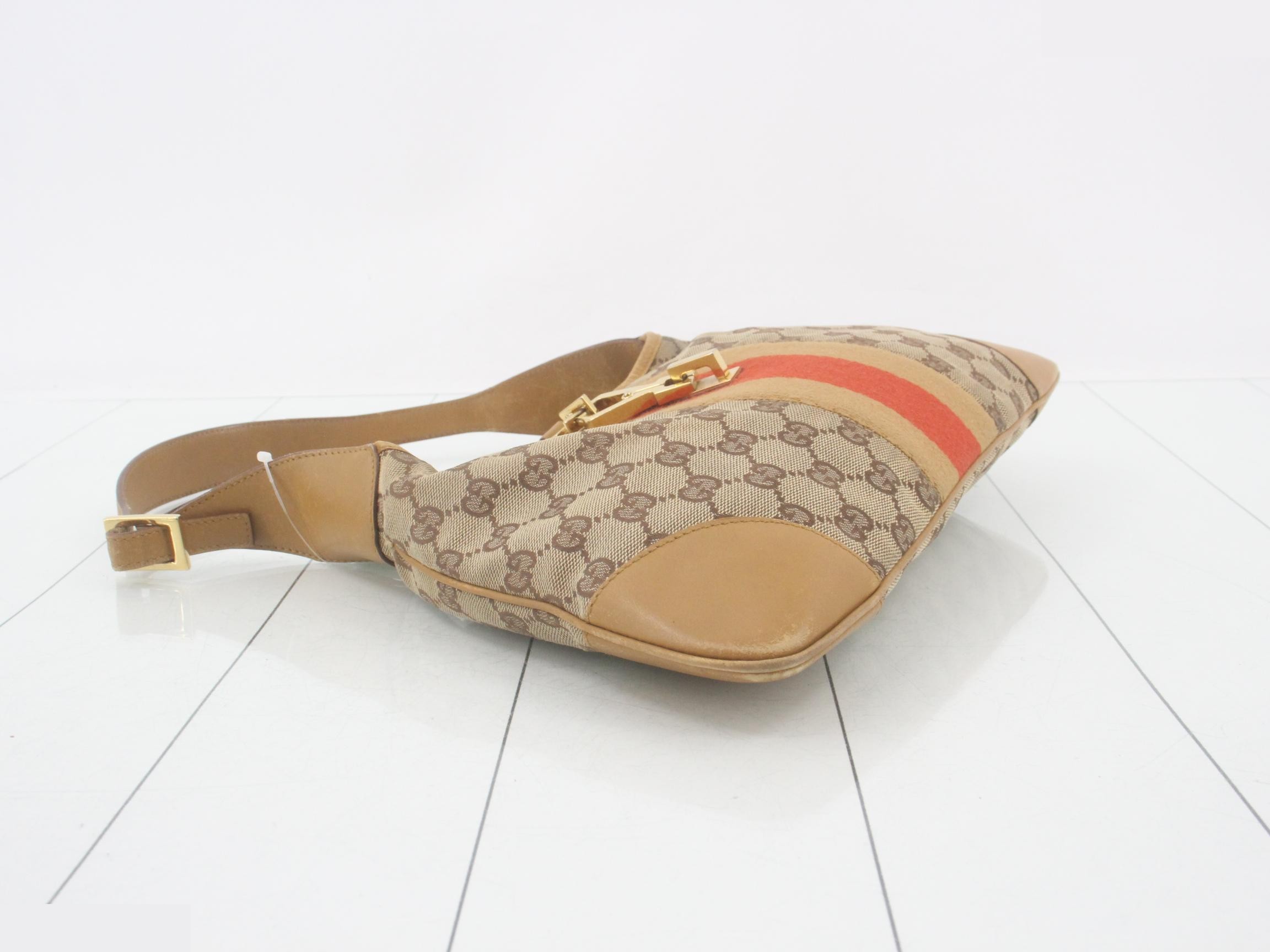 GG Canvas Jackie Shoulder Bag — view 5