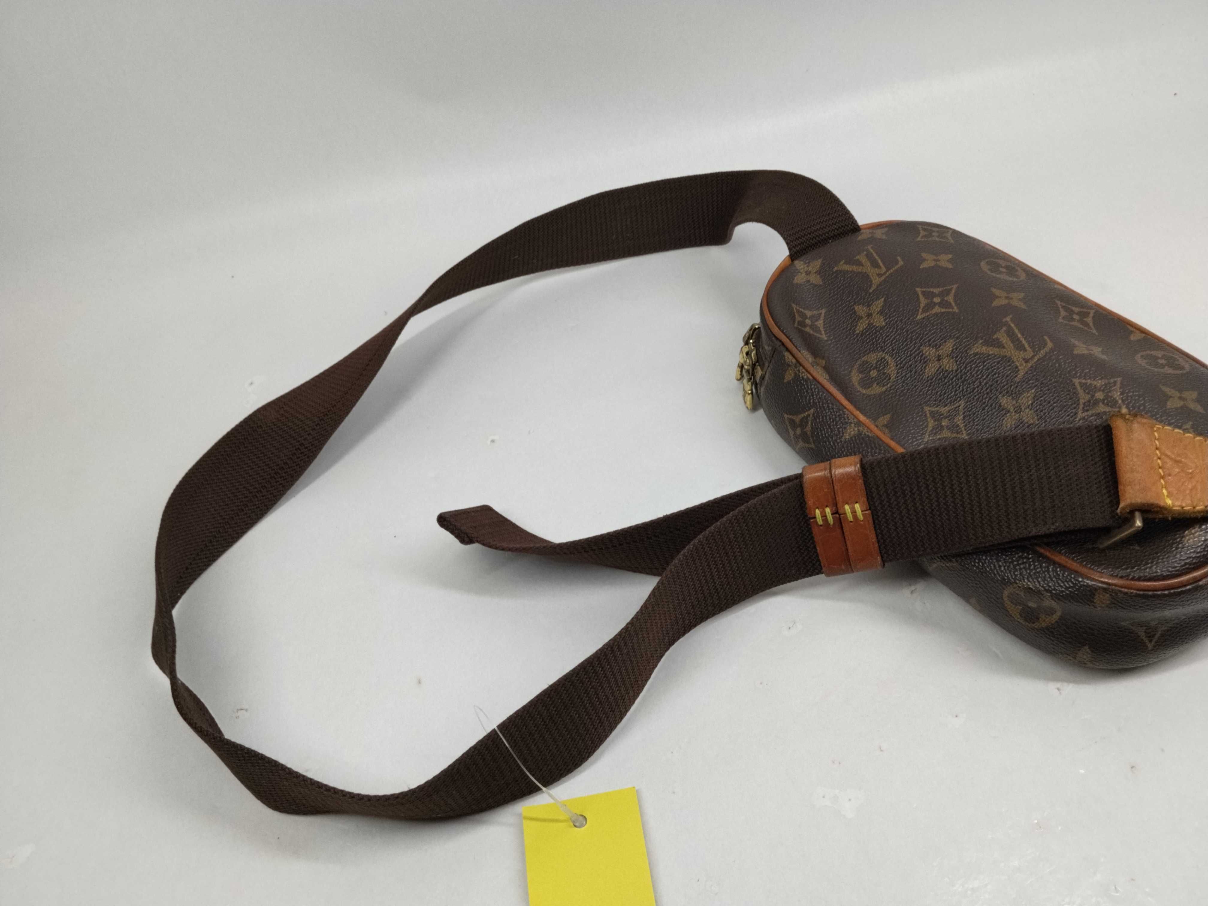 Monogram M51870 Pochette Gange Shoulder Bag — view 4