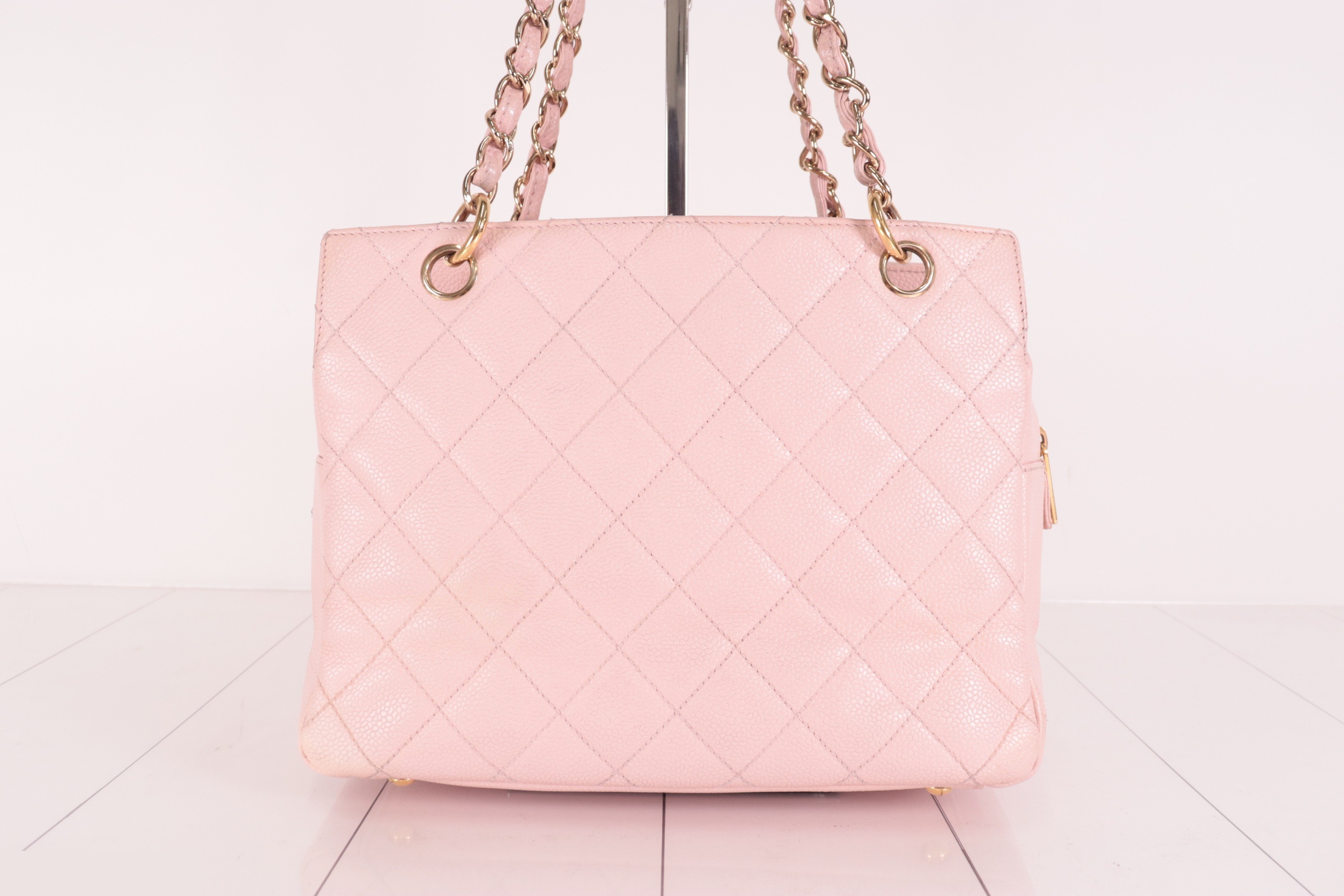 Caviar PTT Chain Tote, Pink, No. 7 — view 3