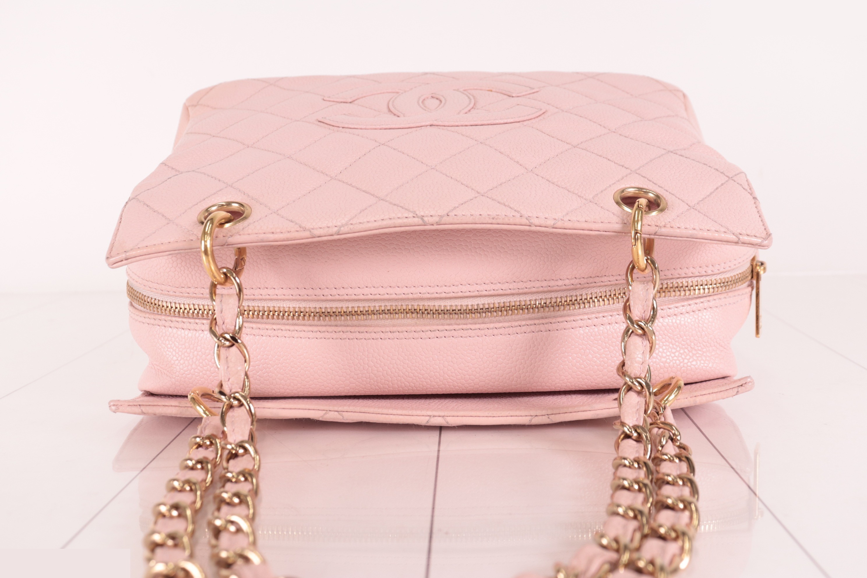 Caviar PTT Chain Tote, Pink, No. 7 — view 6
