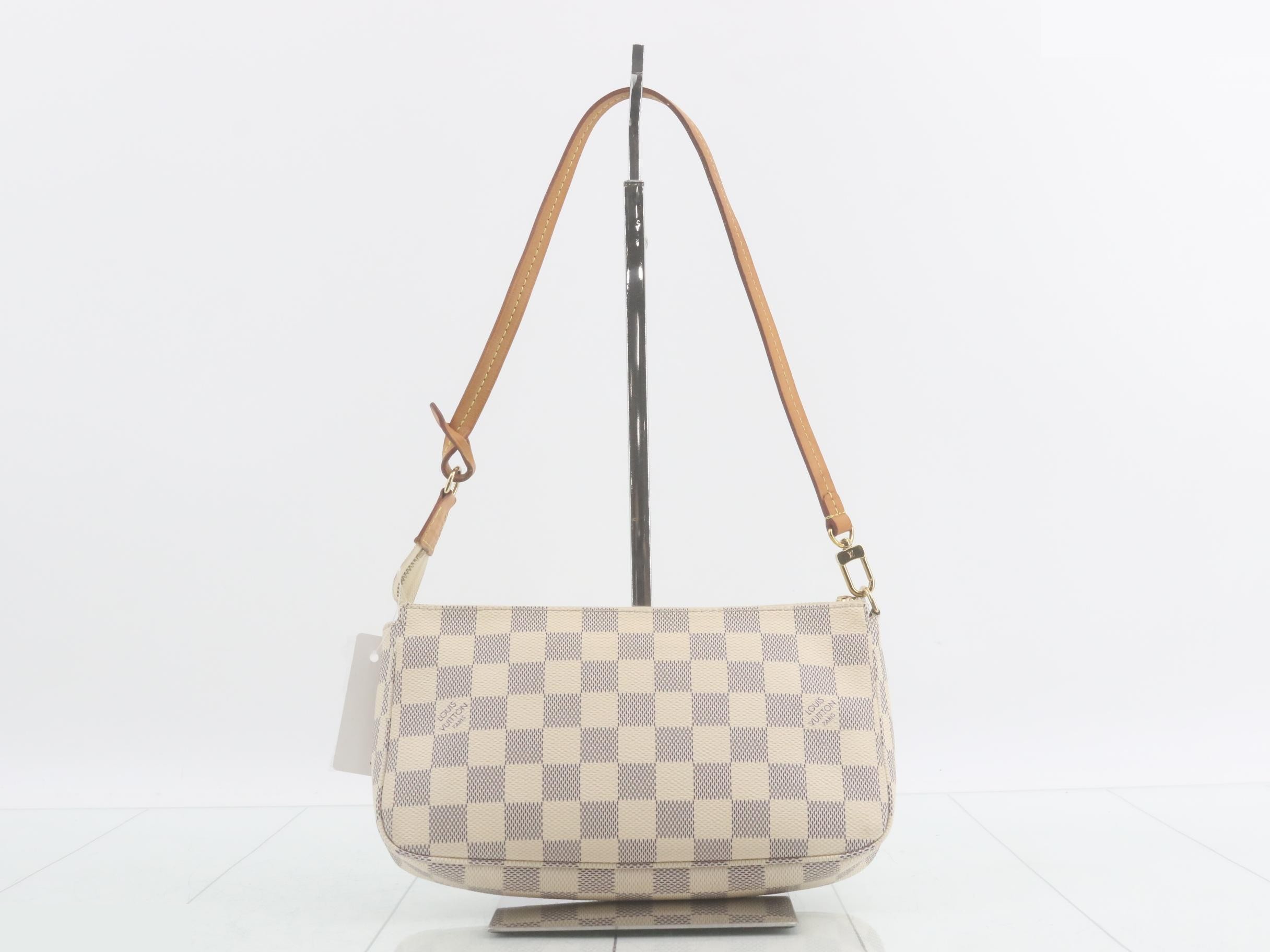 Damier Azur Pochette Accessoires — view 2