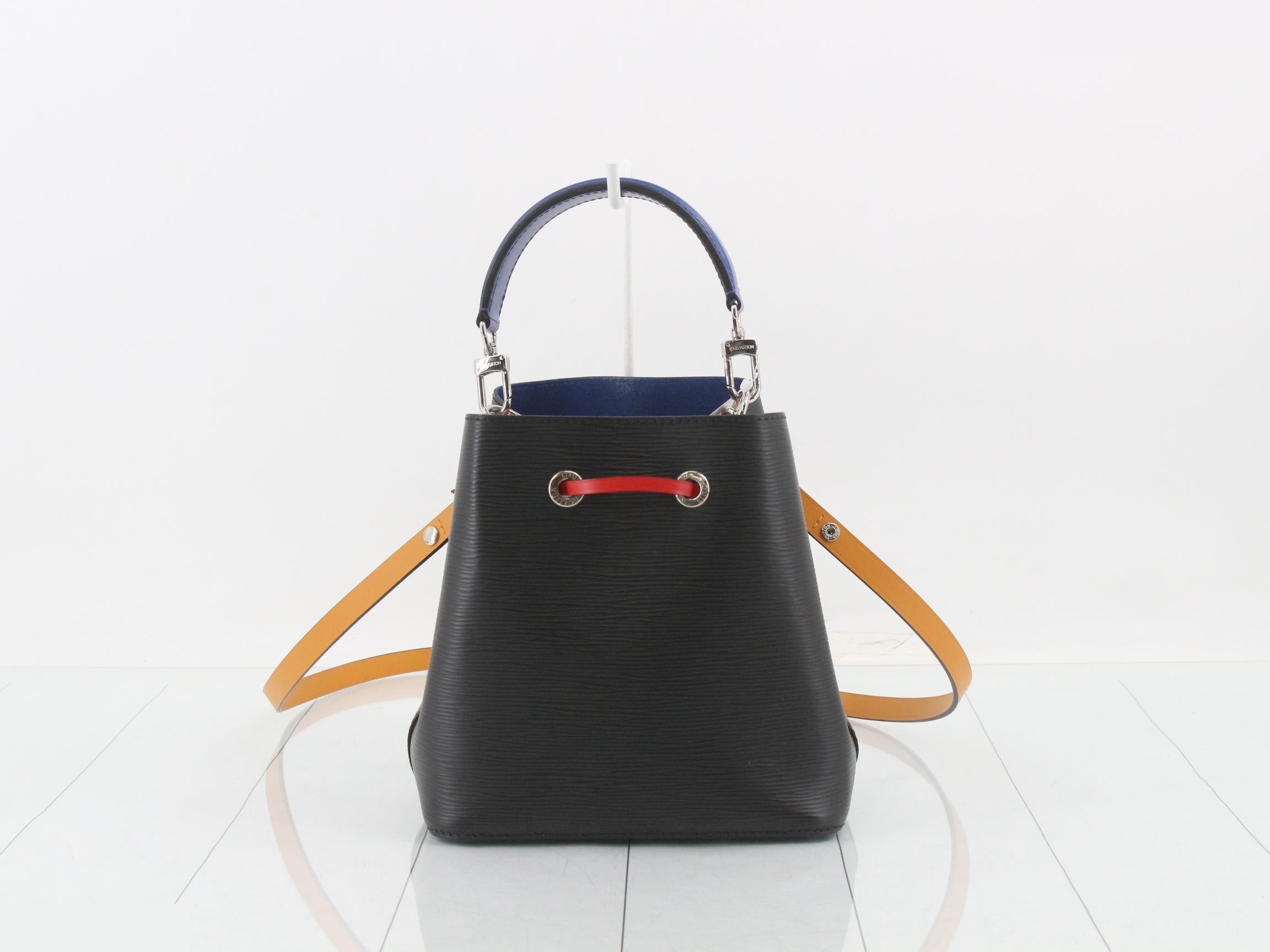 Epi Neo Noe BB Noir Saffron 2-Way Shoulder Bag — view 2