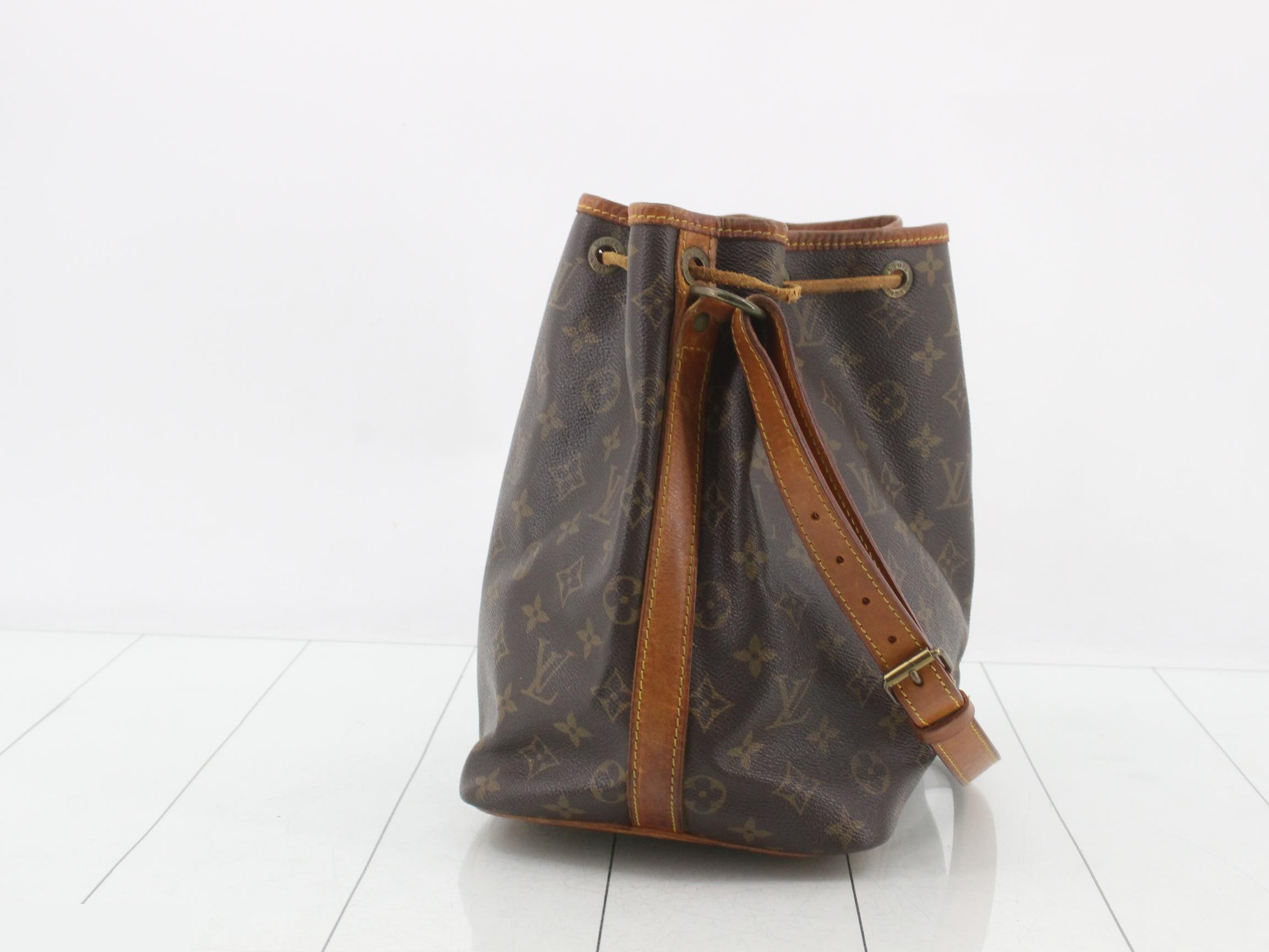 Monogram Shoulder Bag Noe — view 3
