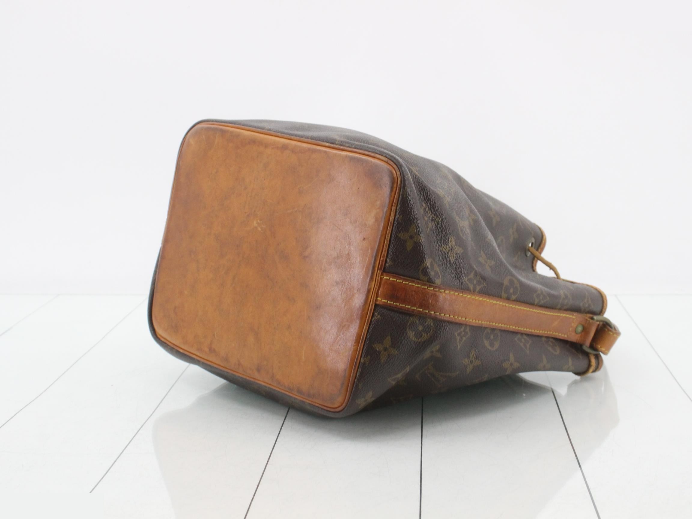 Monogram Shoulder Bag Noe — view 6