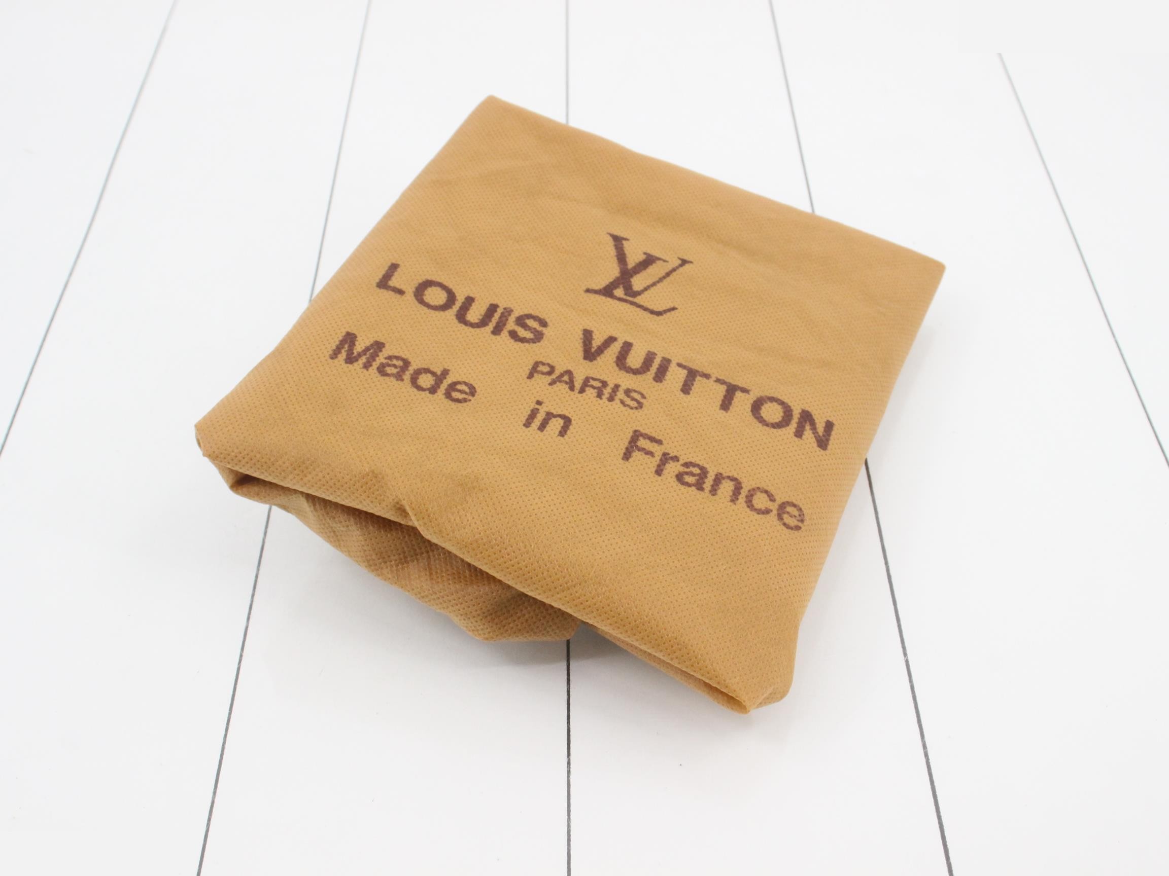 Monogram Shoulder Bag Noe — view 7
