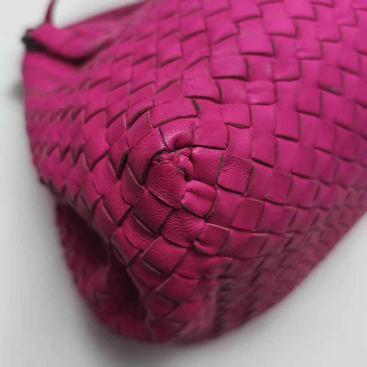 【*Shipped from: China*】BOTTEGA VENETA Lambskin Handbag — view 6