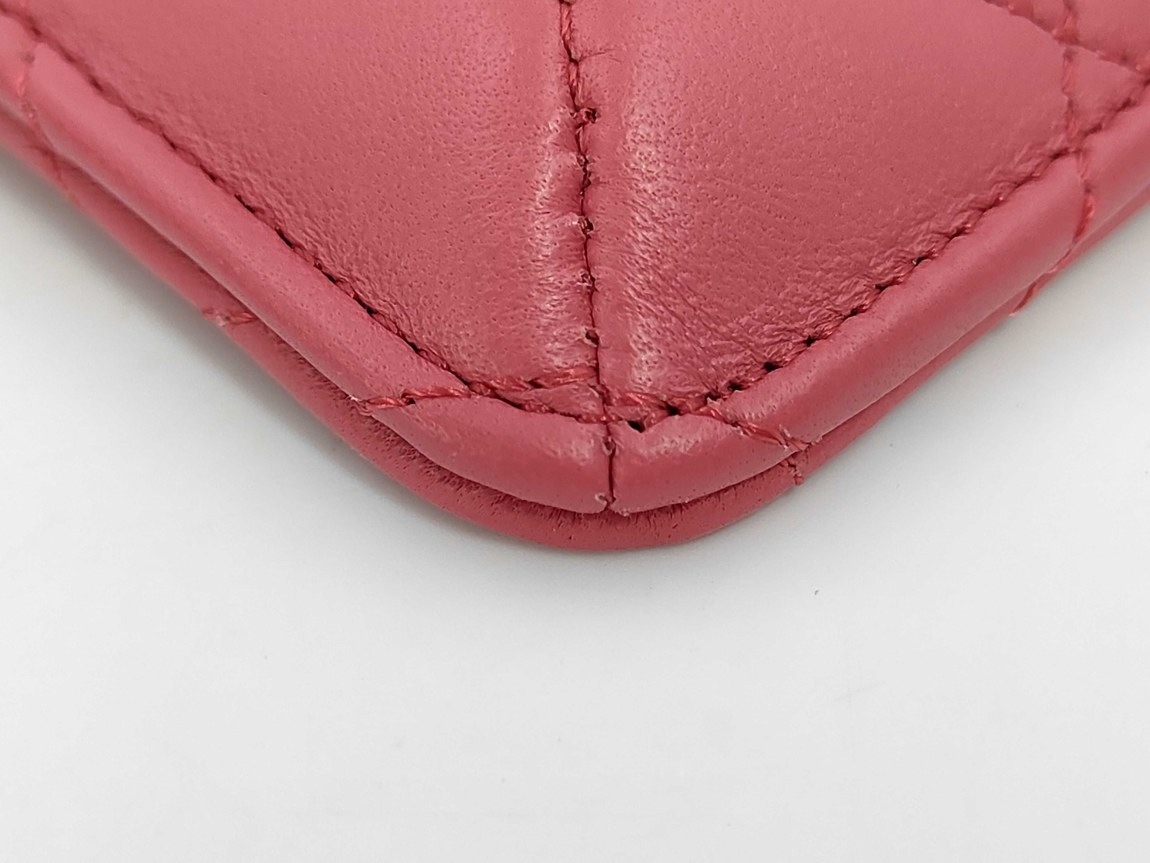 pink lambskin Matelassé wallet (serial number 26) — view 4