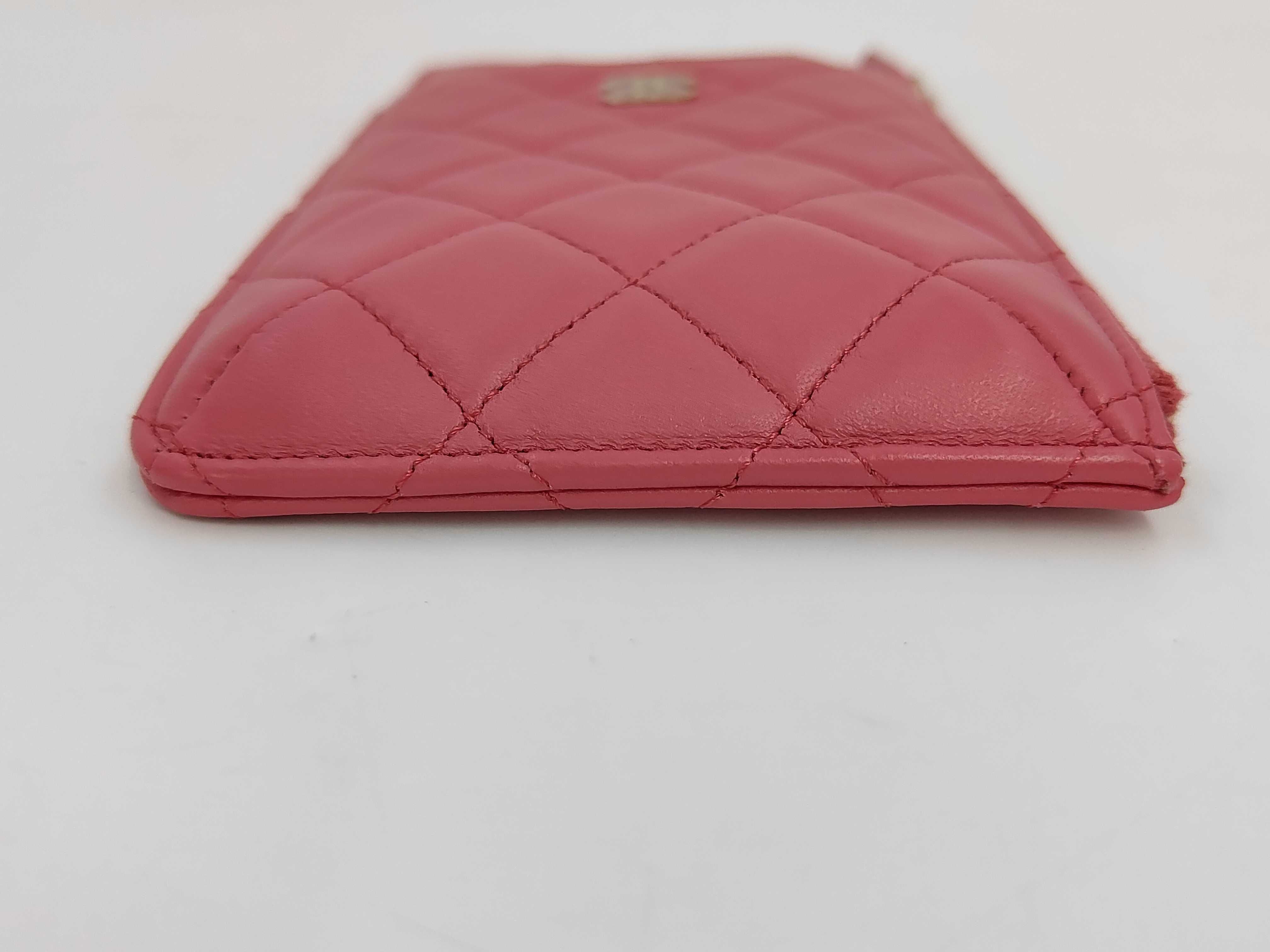 pink lambskin Matelassé wallet (serial number 26) — view 5