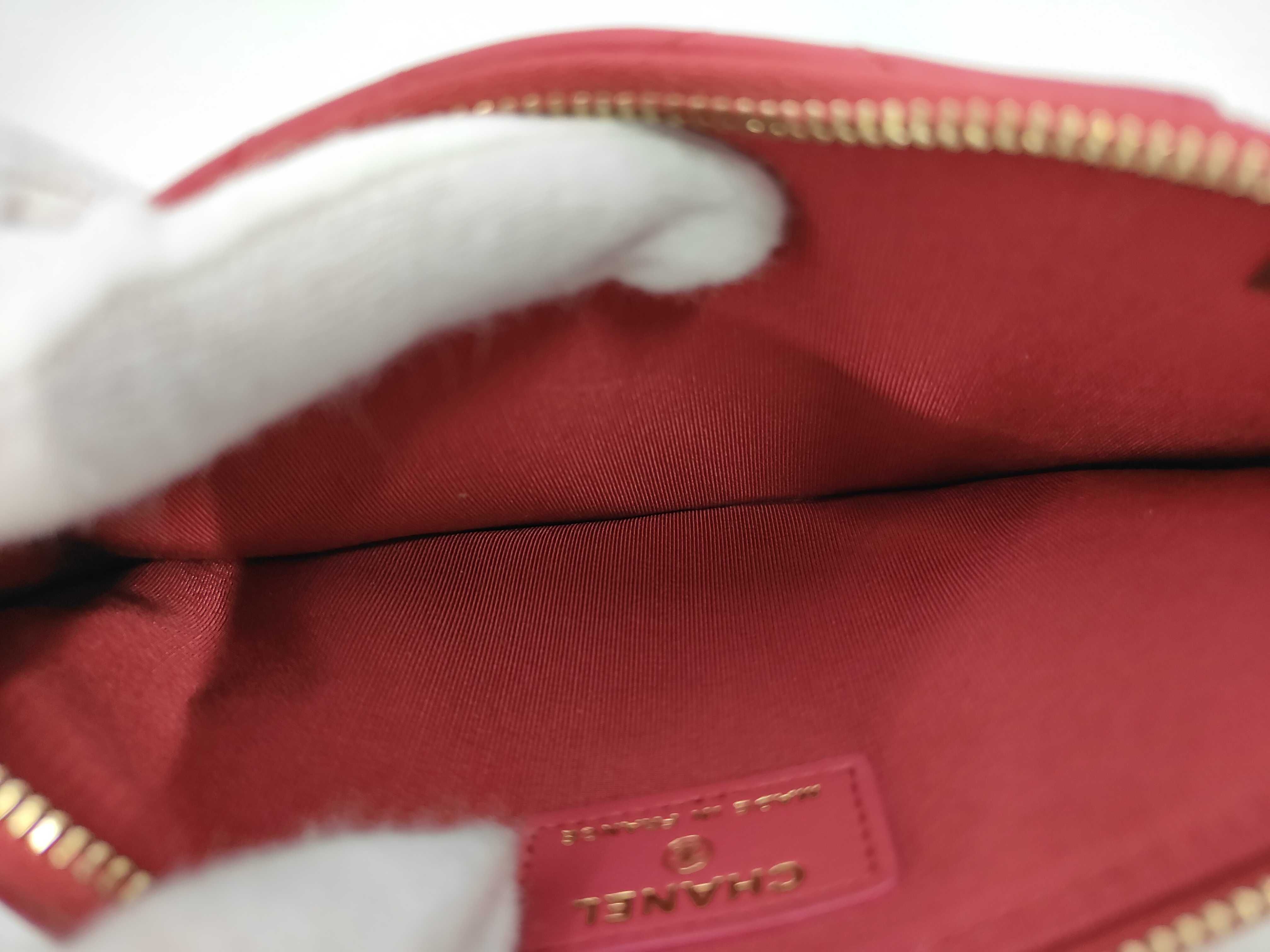 pink lambskin Matelassé wallet (serial number 26) — view 9
