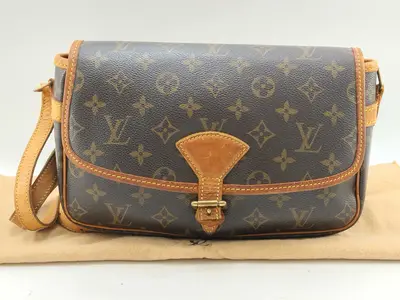 Monogram Louis Vuitton Monogram Sologne Shoulder Bag
