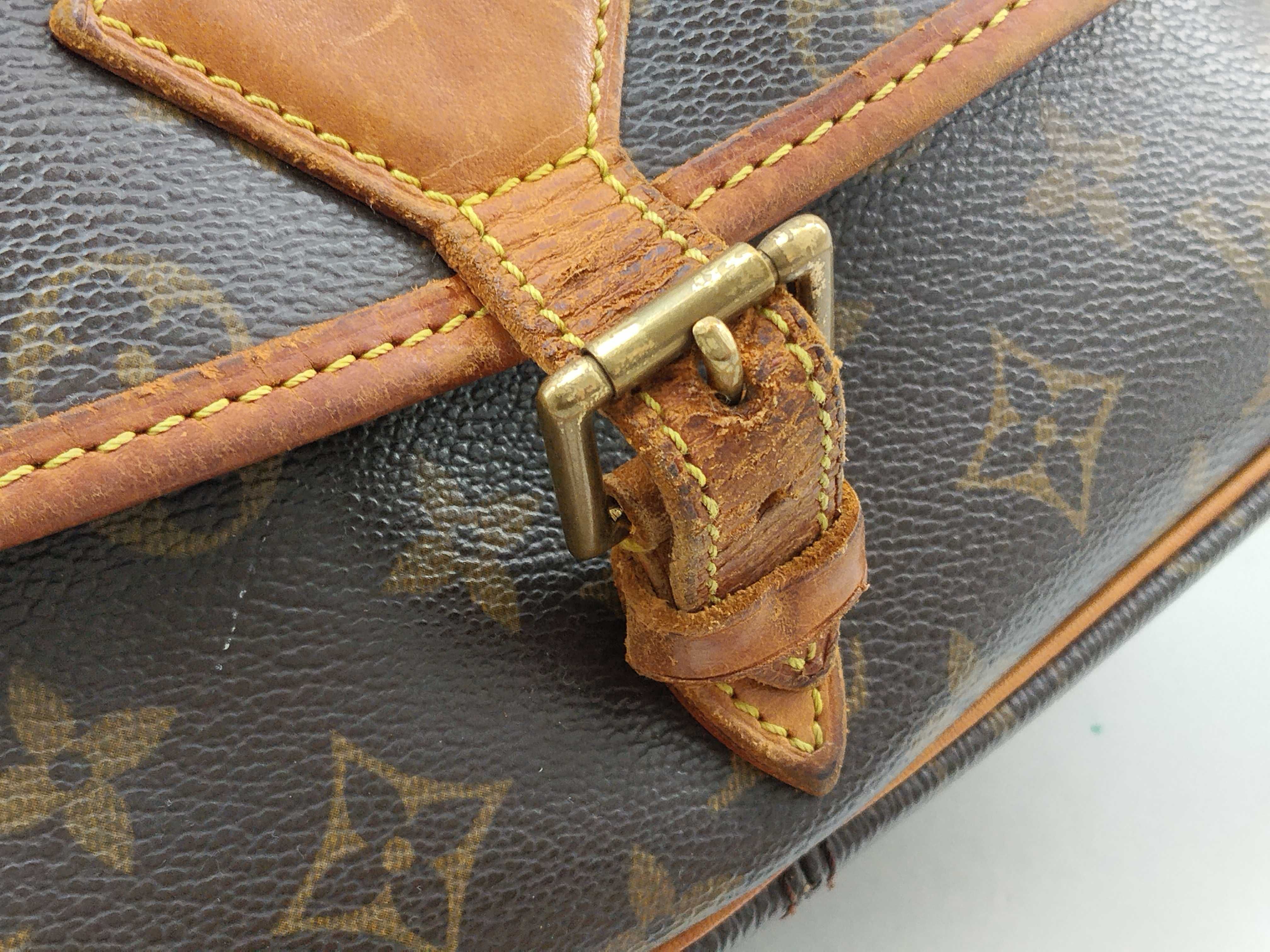 Monogram Louis Vuitton Monogram Sologne Shoulder Bag — view 7