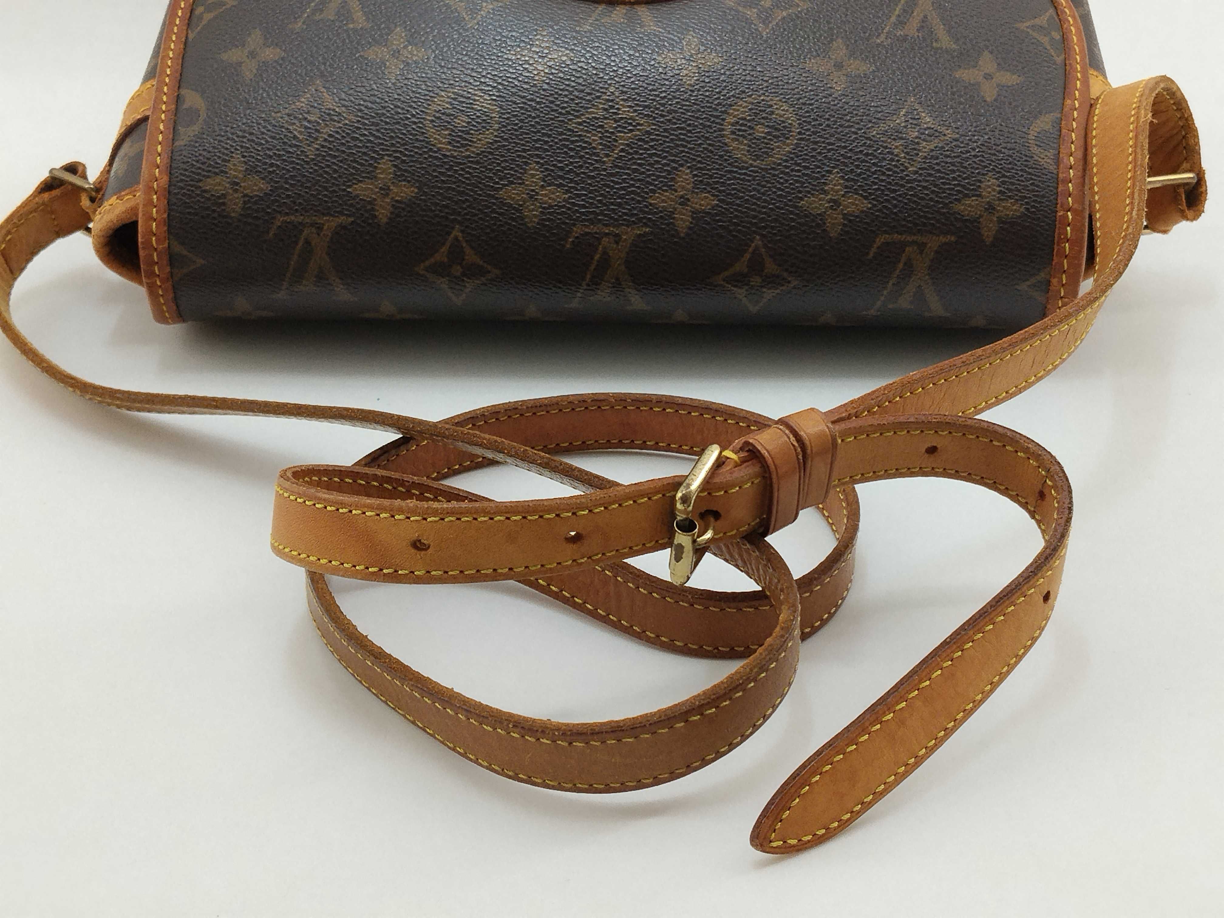 Monogram Louis Vuitton Monogram Sologne Shoulder Bag — view 9