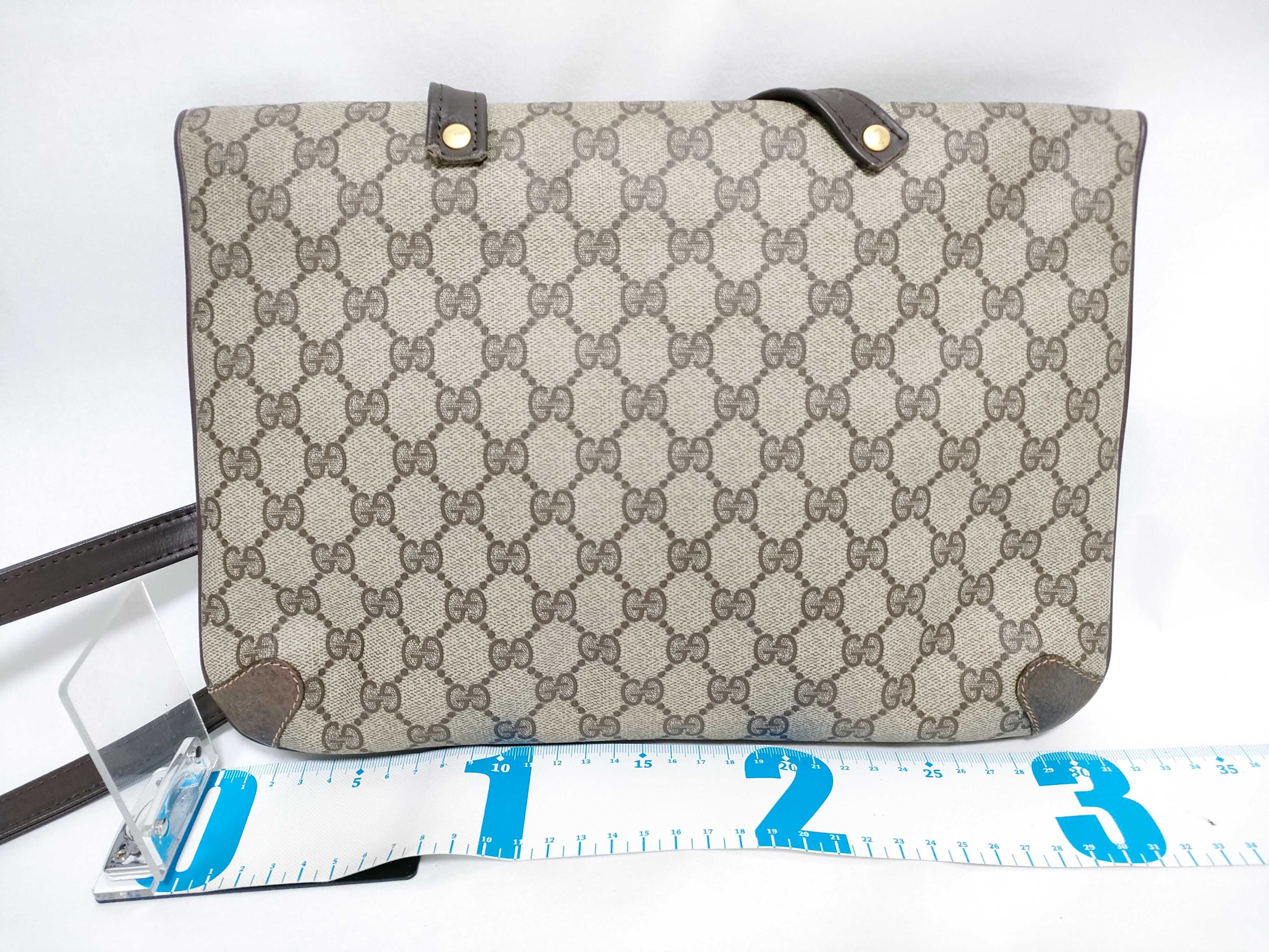 GG Supreme GUCCI GG Shoulder Bag — view 2
