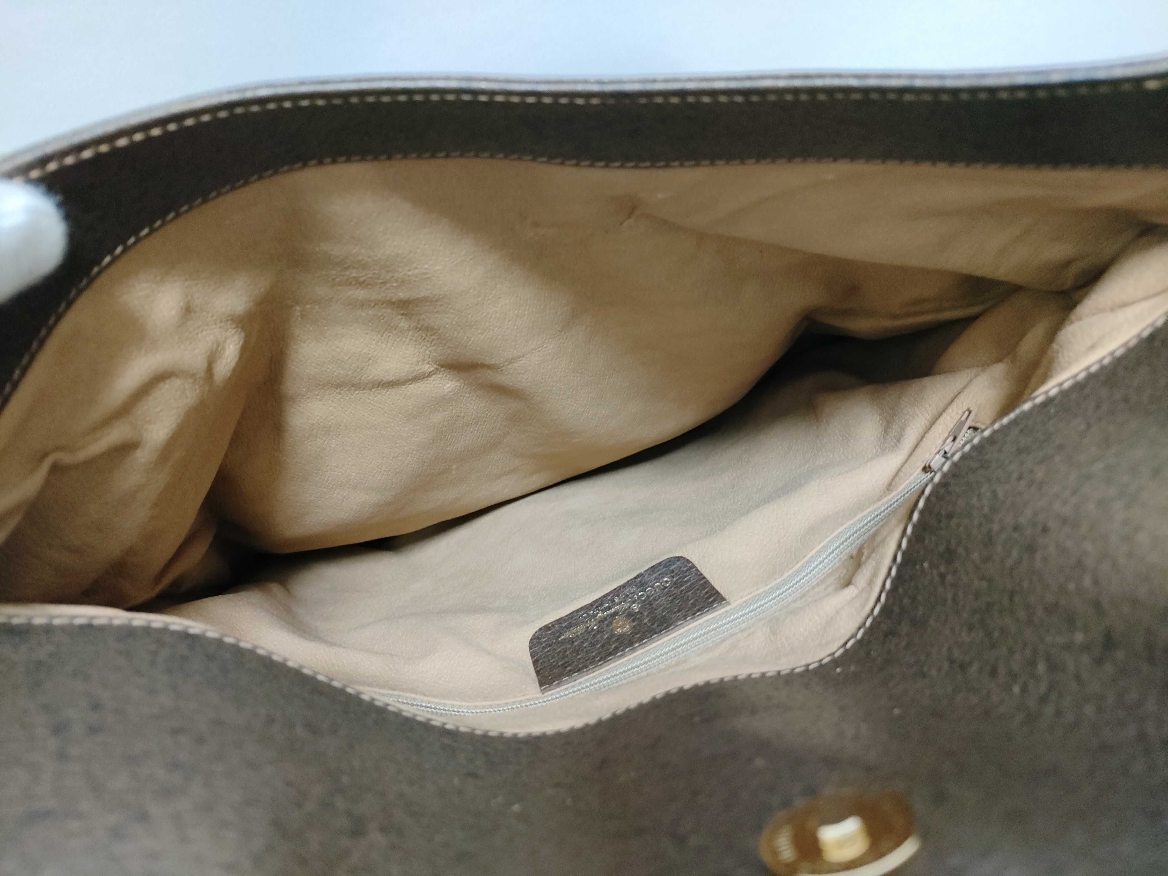 GG Supreme GUCCI GG Shoulder Bag — view 11