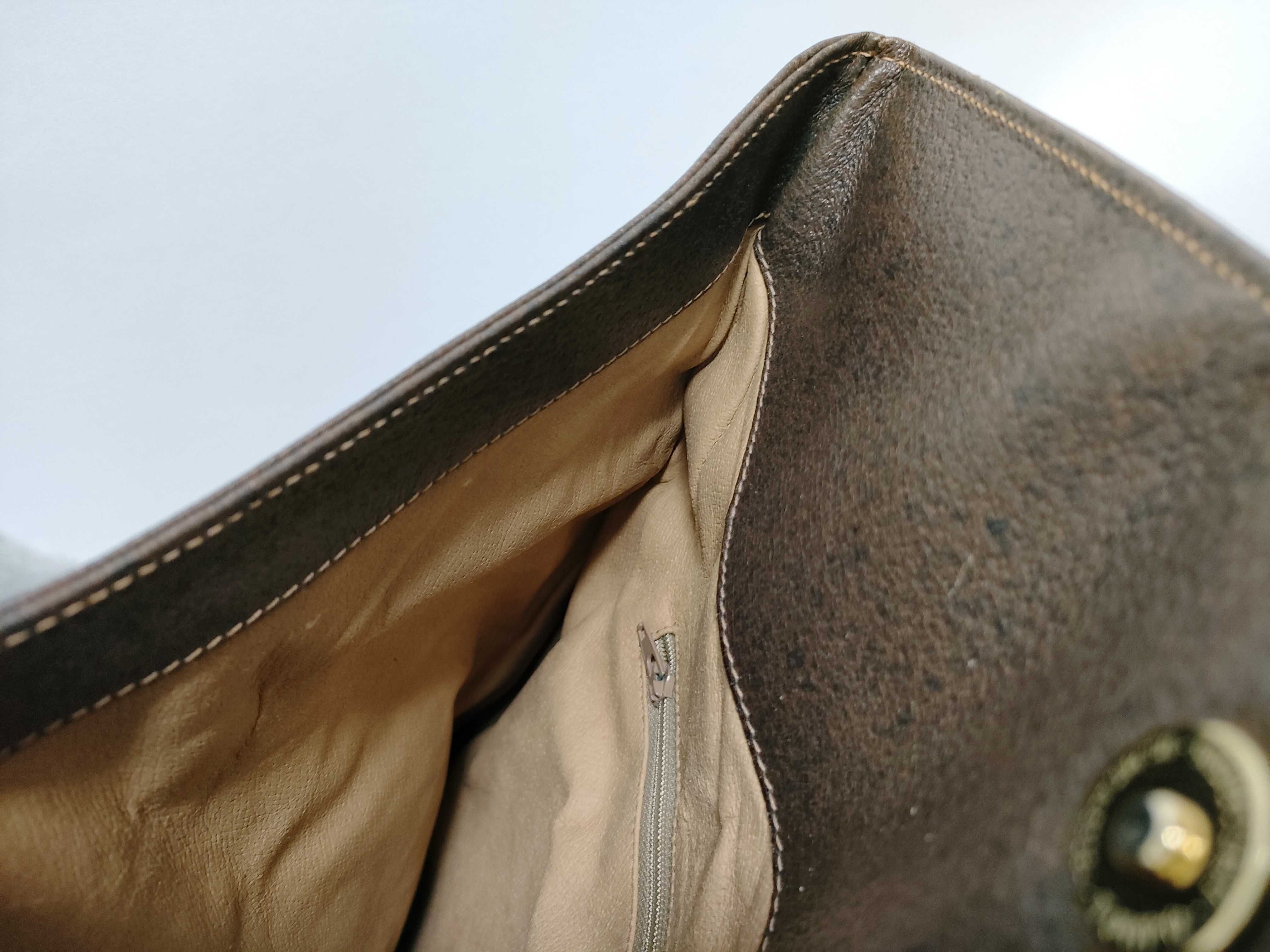 GG Supreme GUCCI GG Shoulder Bag — view 10