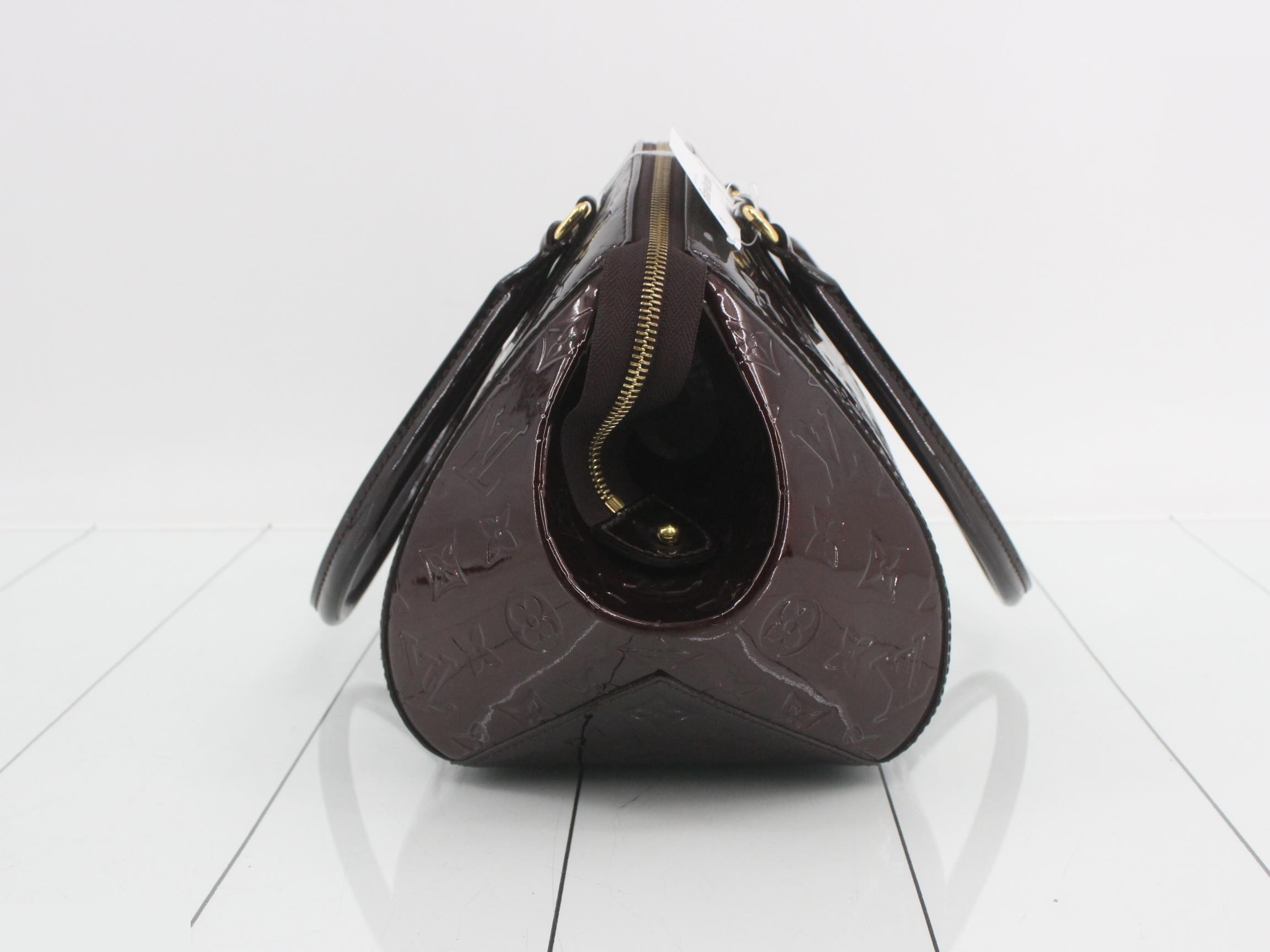 Vernis Sherwood GM Handbag — view 3