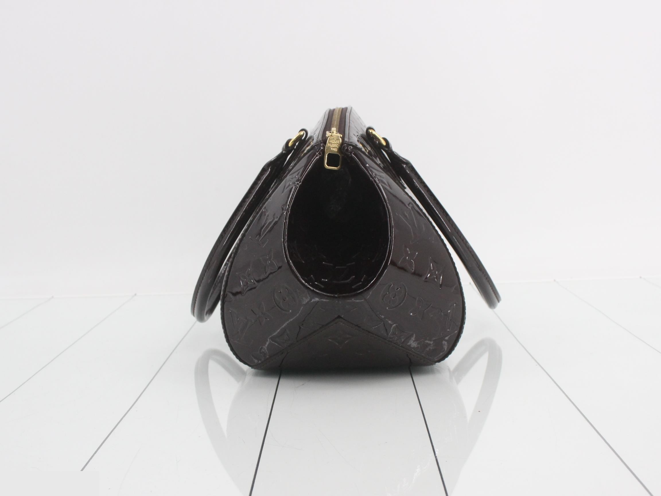 Vernis Sherwood GM Handbag — view 4