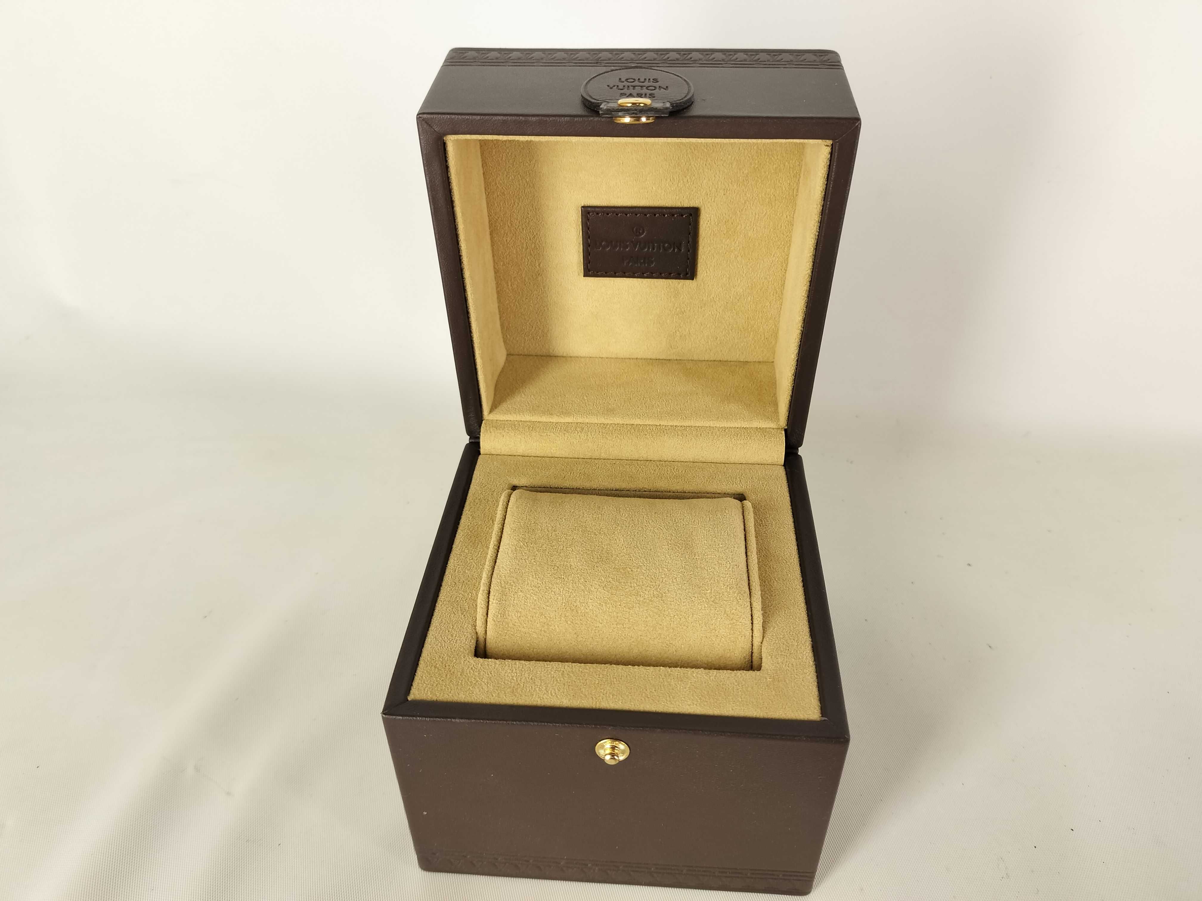 watch, empty box, case, and other accessories. — view 8