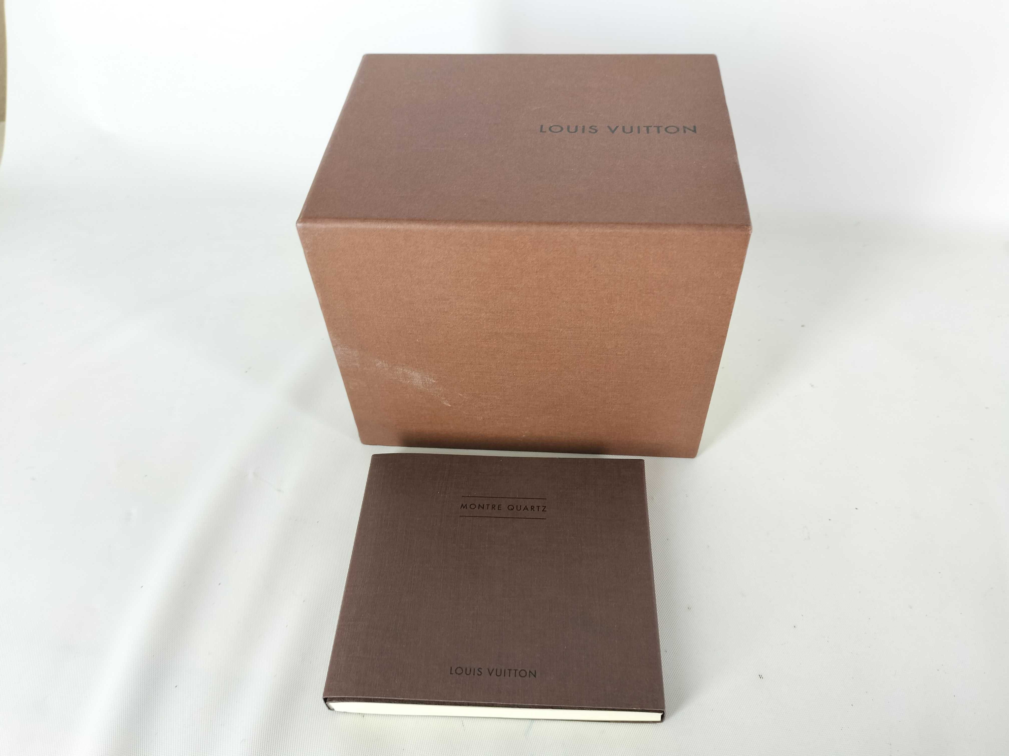 watch, empty box, case, and other accessories. — view 9