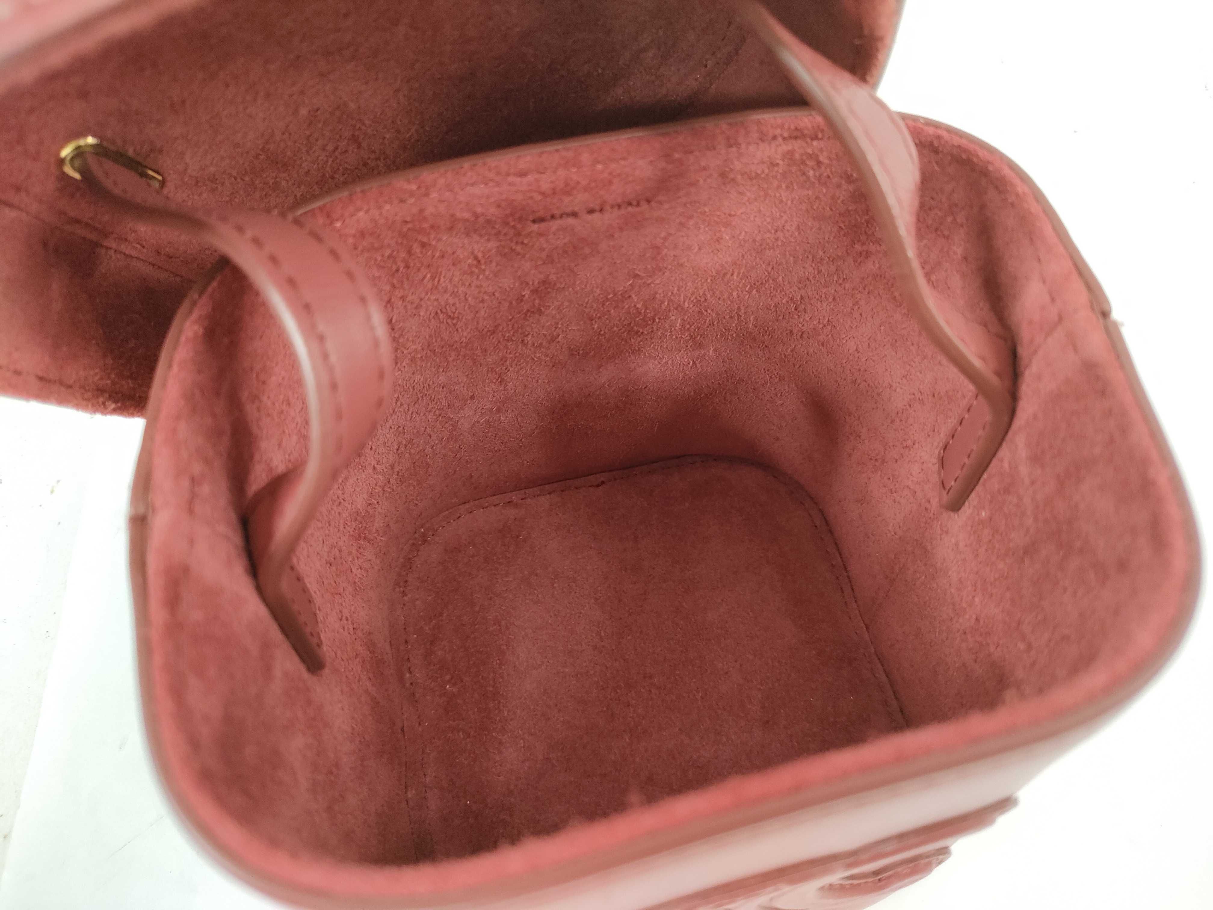 Triomphe Shoulder Bag — view 8
