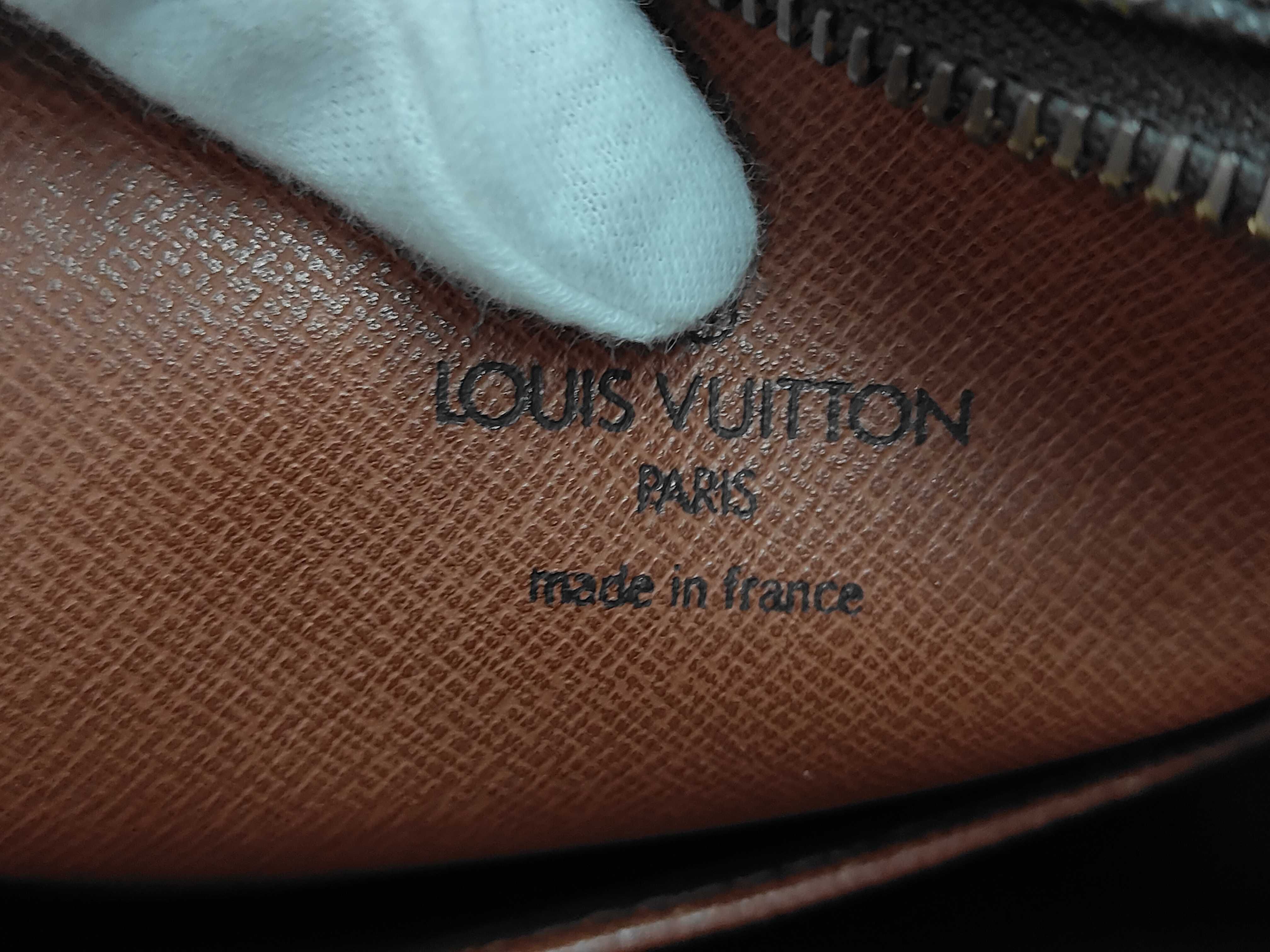 Monogram Louis Vuitton Danube MM Shoulder Bag Monogram M45264 Shoulder Bag — view 9