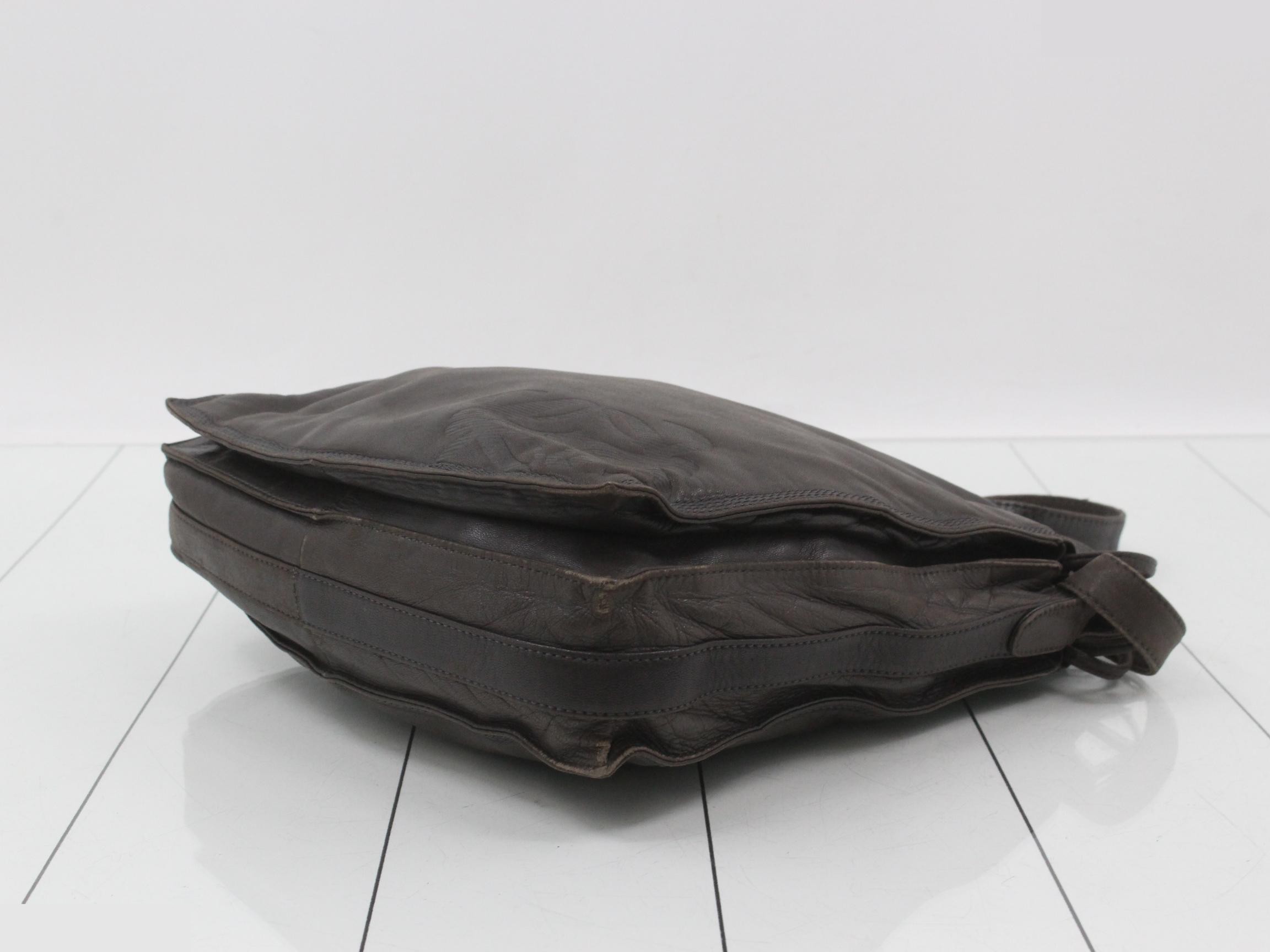 Leather shoulder bag, flamenco style — view 6