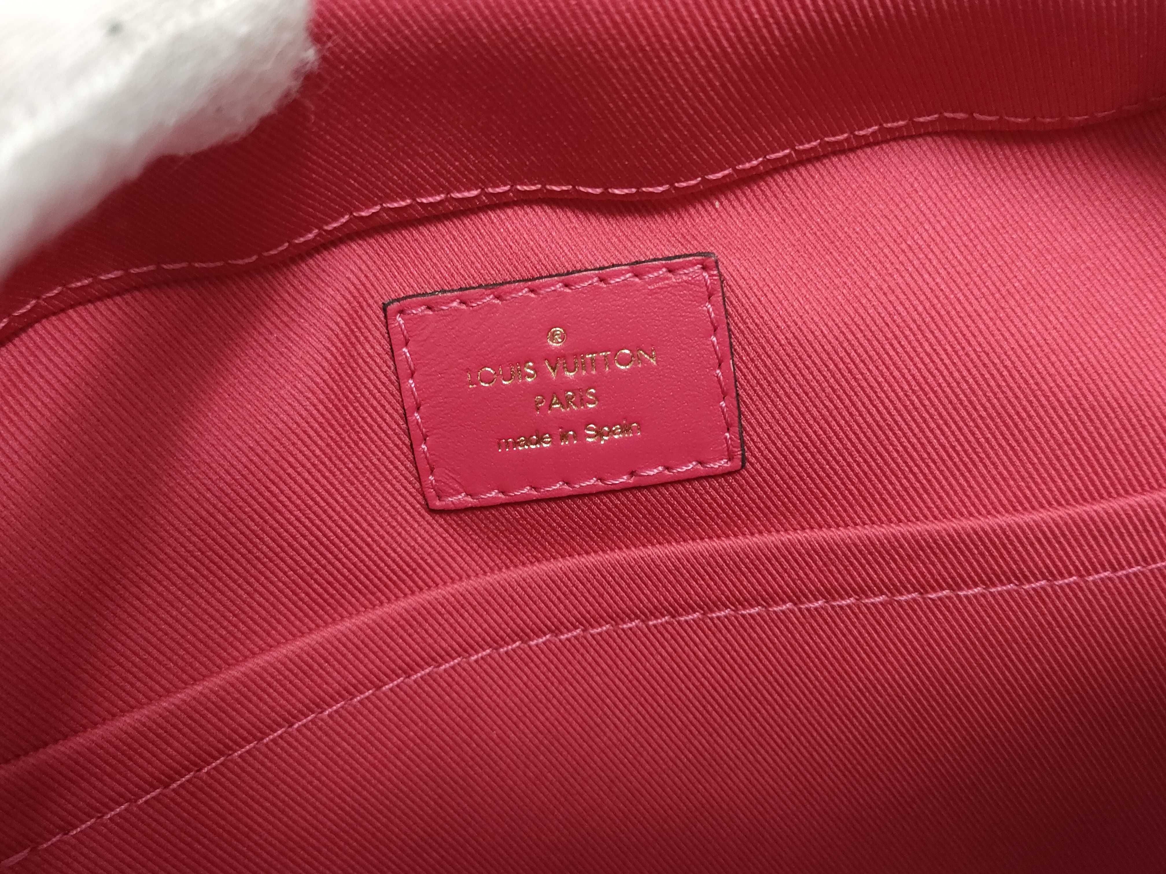 Monogram Saint-Onge M43557 Monogram CA0148 Shoulder Bag — view 11