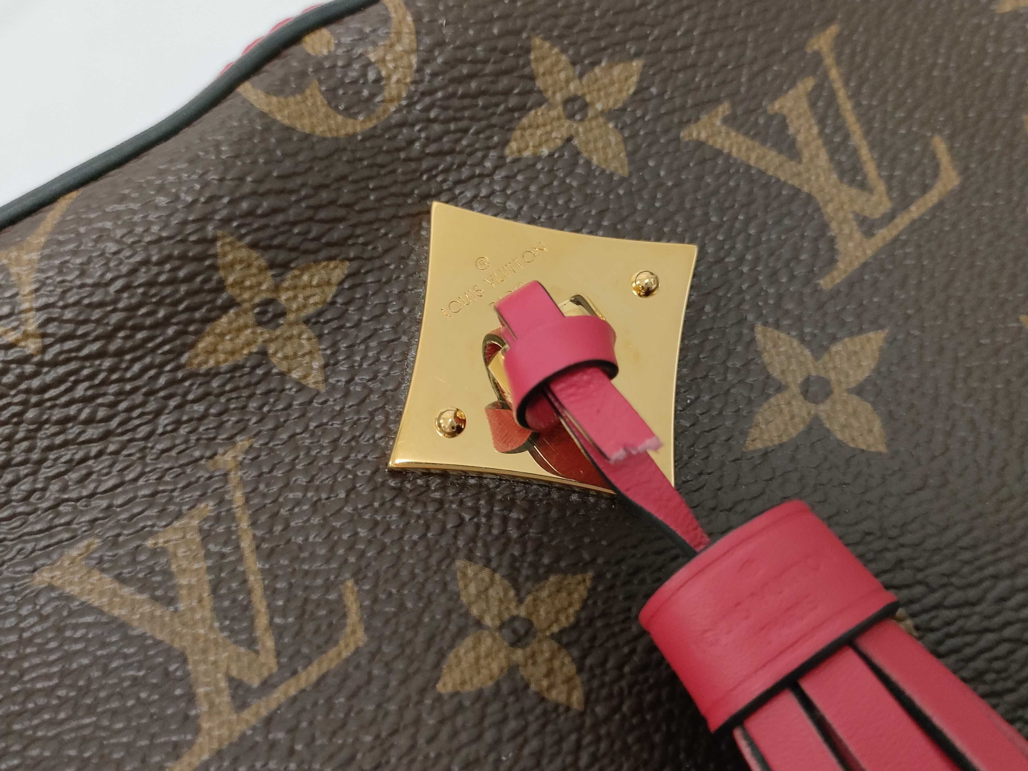Monogram Saint-Onge M43557 Monogram CA0148 Shoulder Bag — view 9