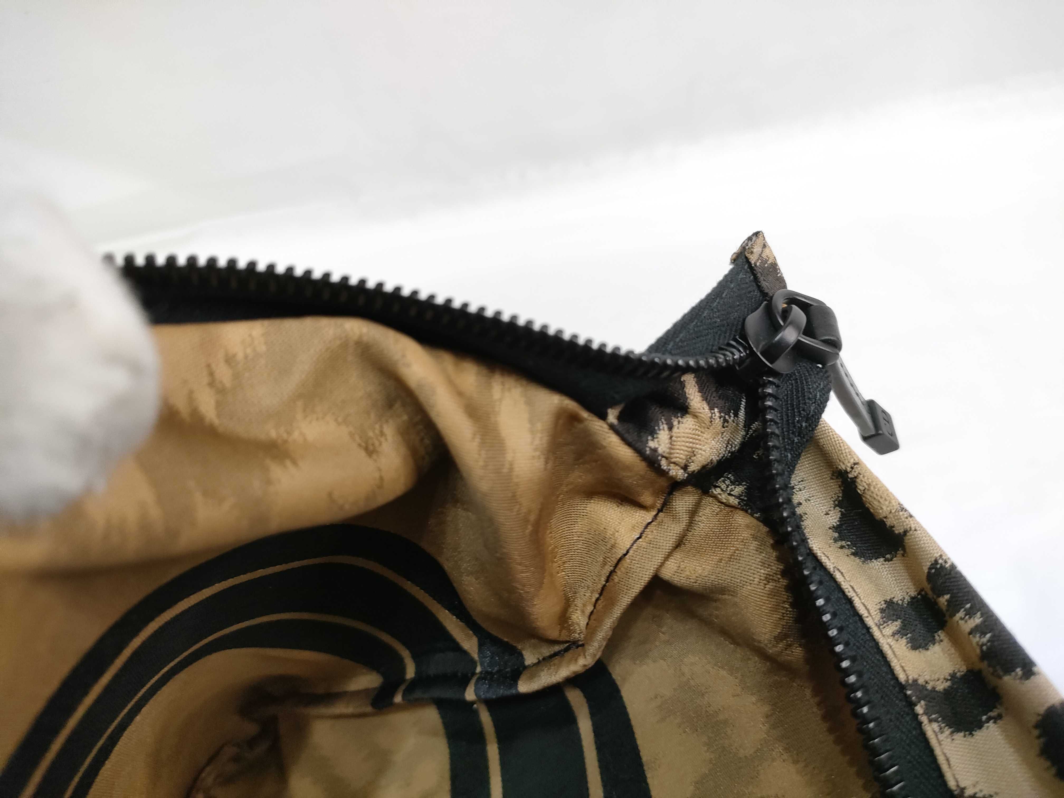 DU-Christian Nylon Clutch Bag Novelty Pouch — view 12