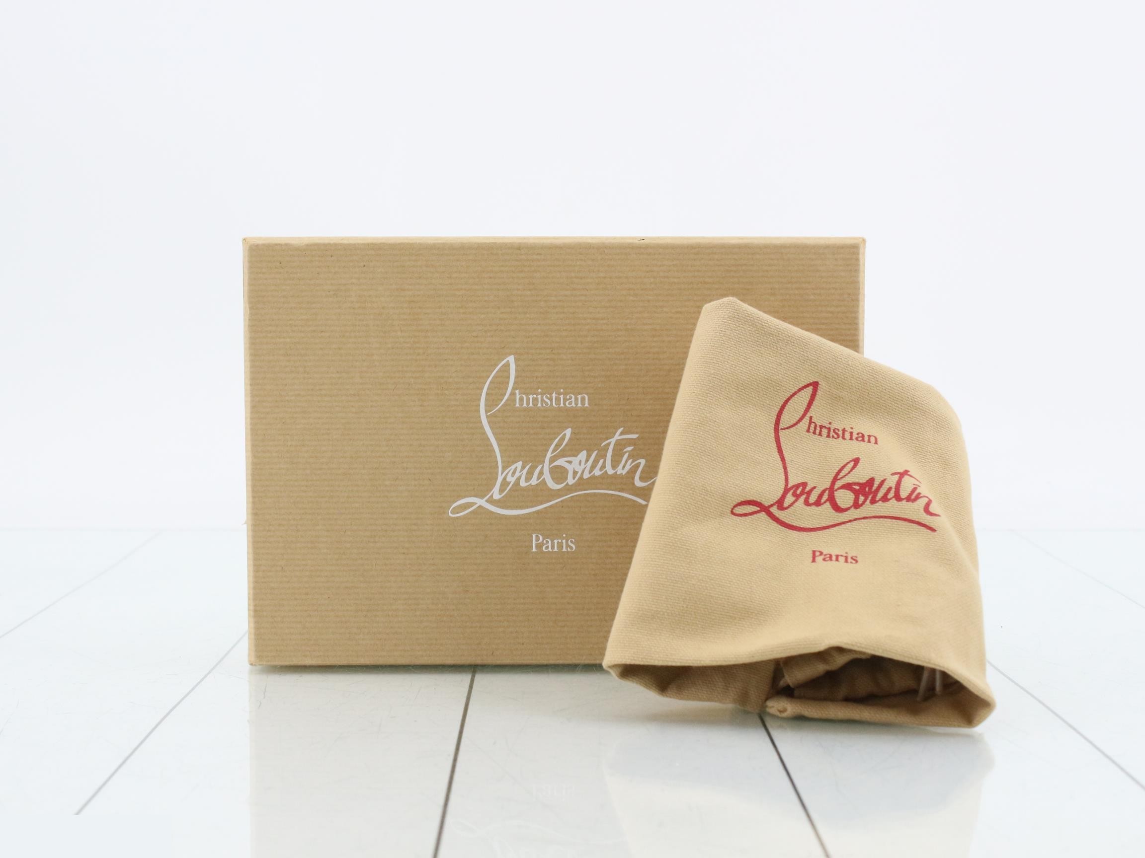 Other lines: Bags and Wallets — view 5
