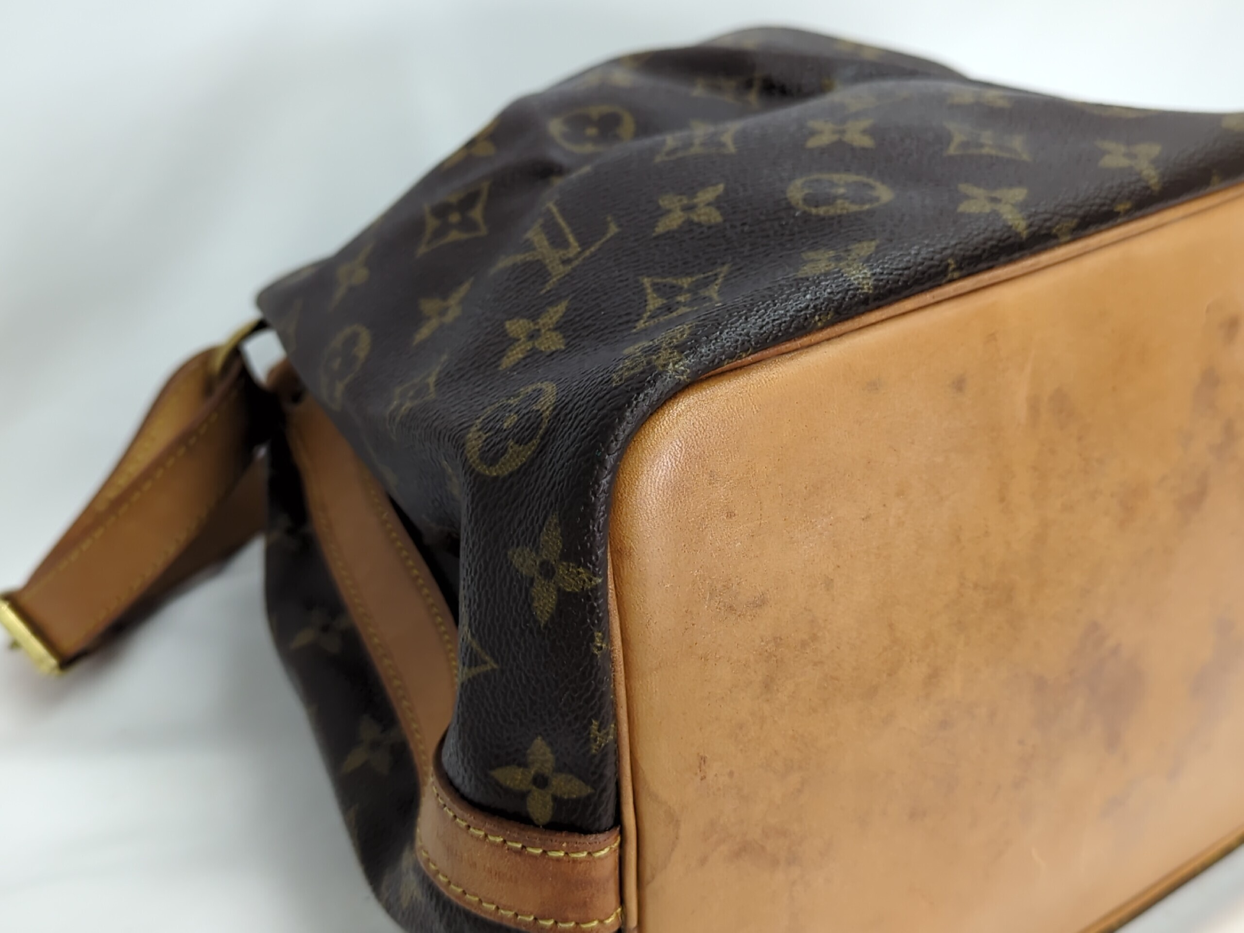 M40818 Monogram Petit Noé Shoulder Bag — view 4
