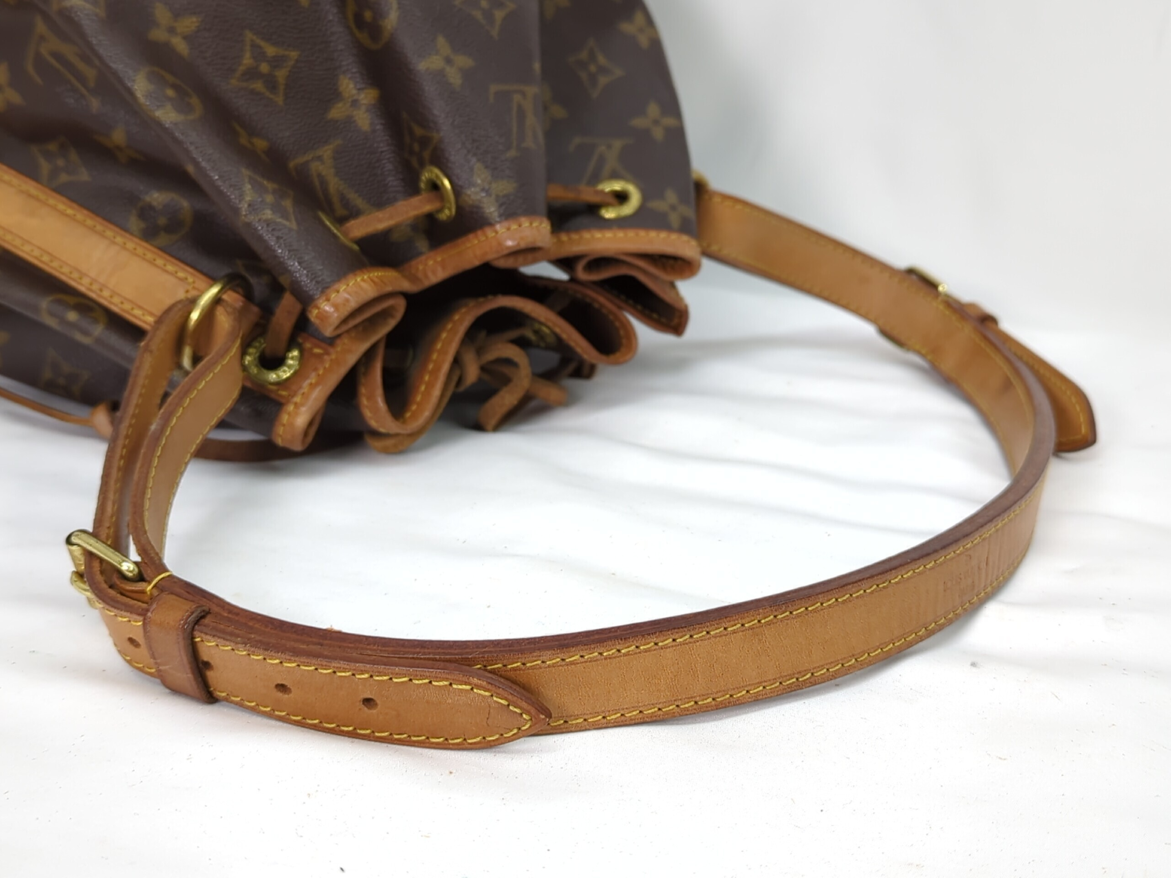 M40818 Monogram Petit Noé Shoulder Bag — view 6