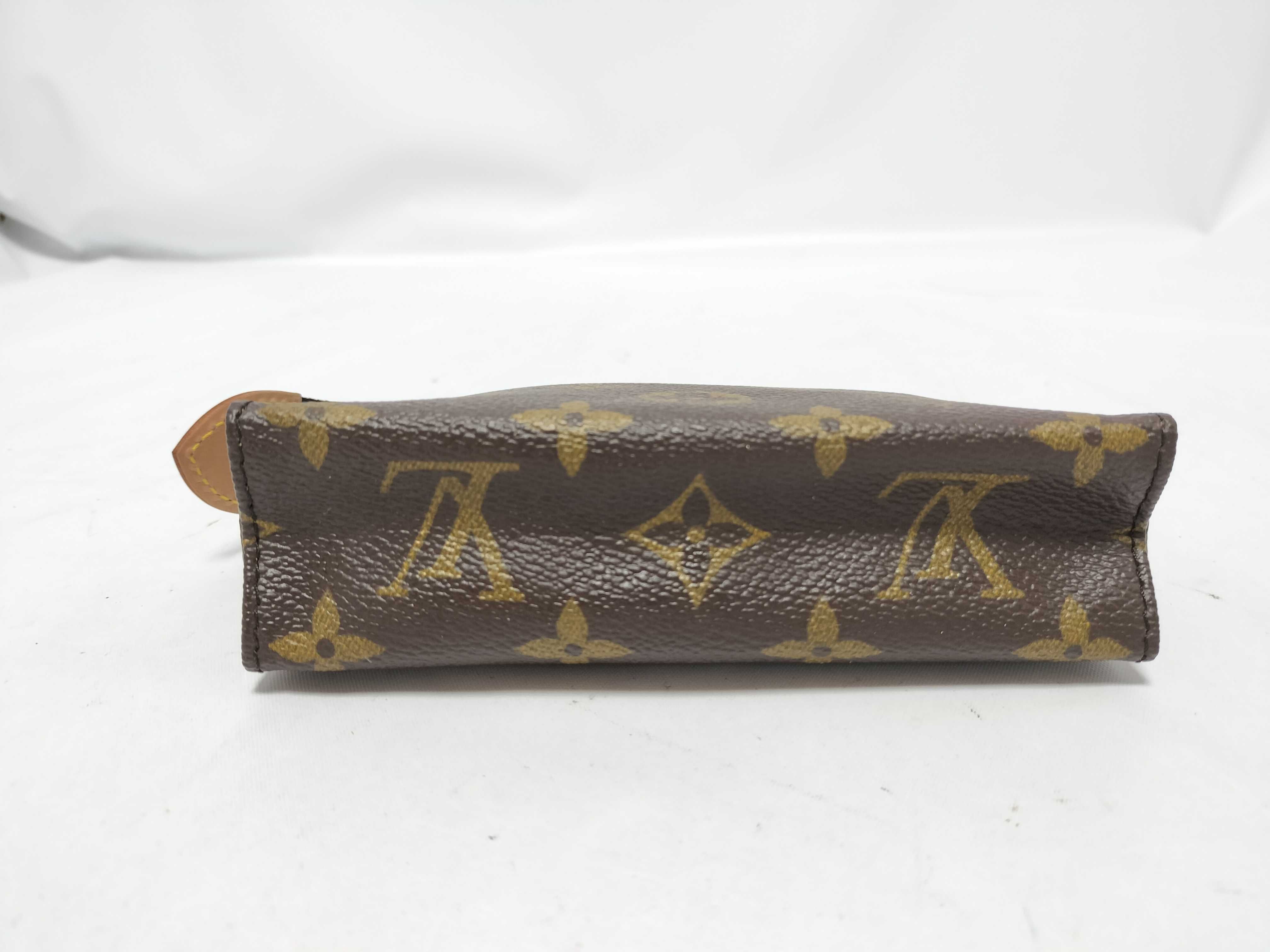 Monogram Louis Vuitton Monogram Troussard Toilette M47546 Pouch — view 4