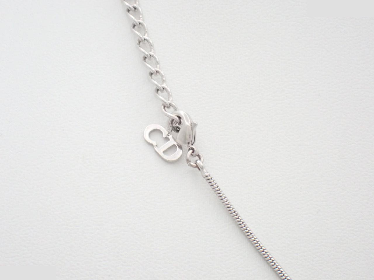 Other lines: Precious metals, necklaces, pendants — view 2