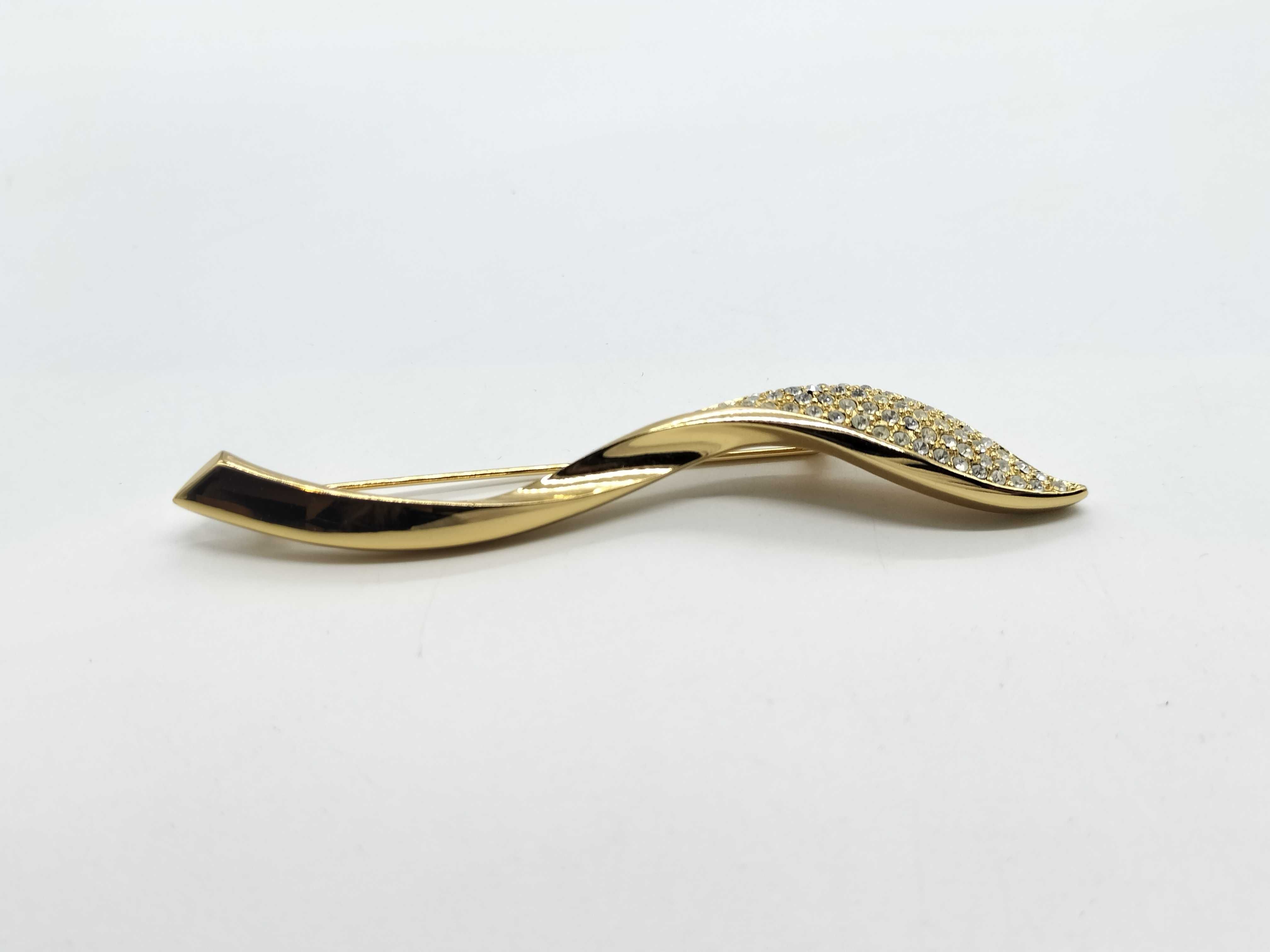 Stone Brooch — view 5