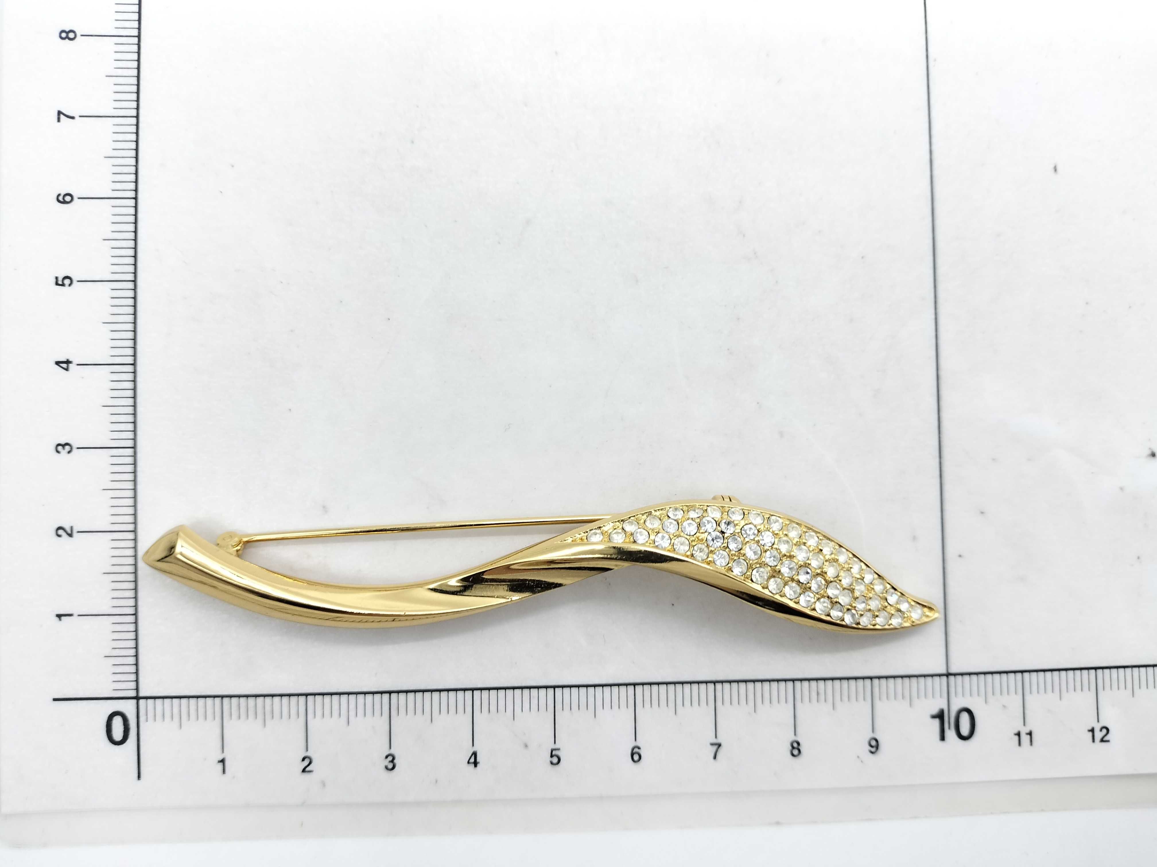 Stone Brooch — view 7