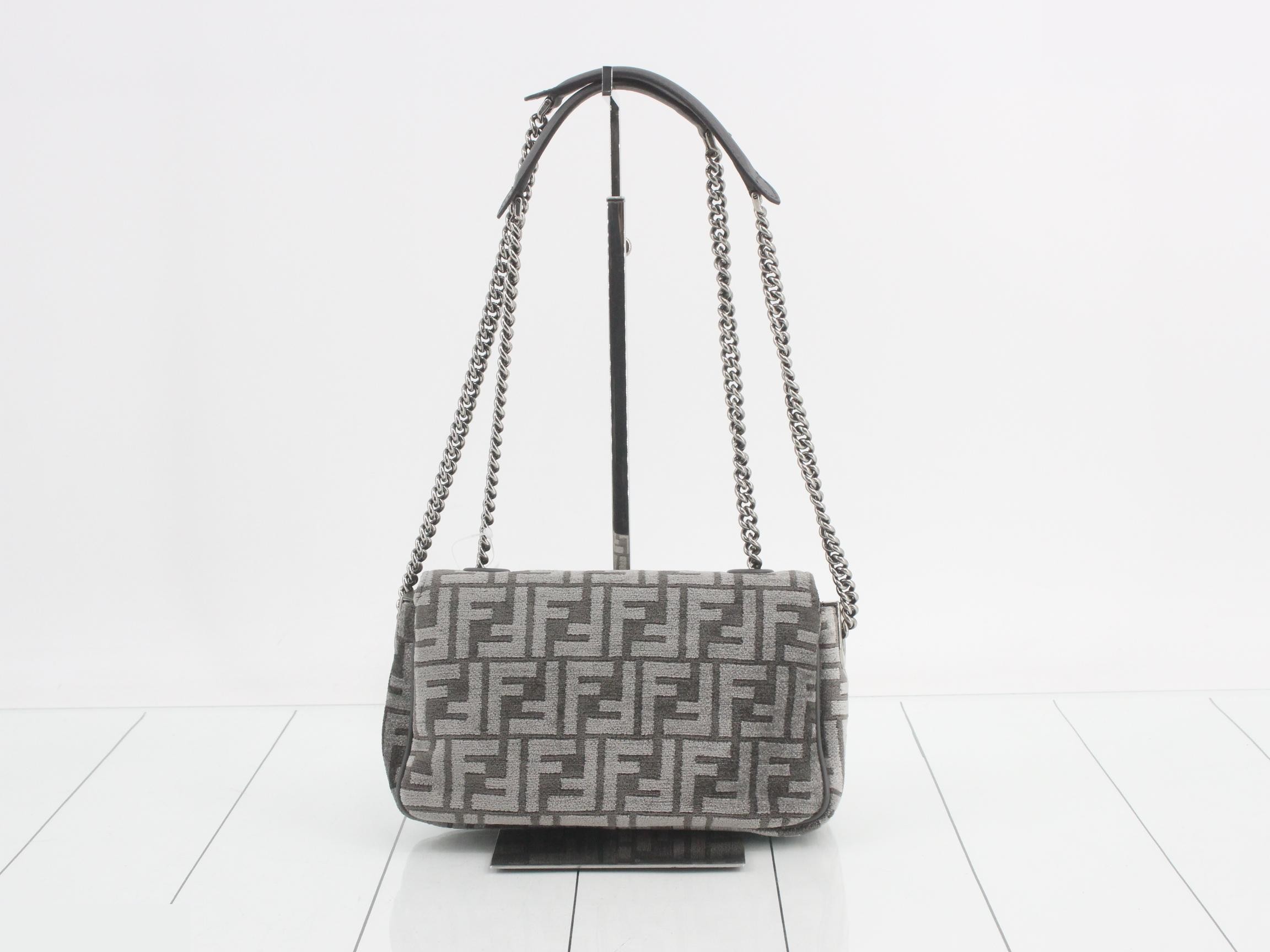 Zucca (bag) - Shoulder bag — view 2