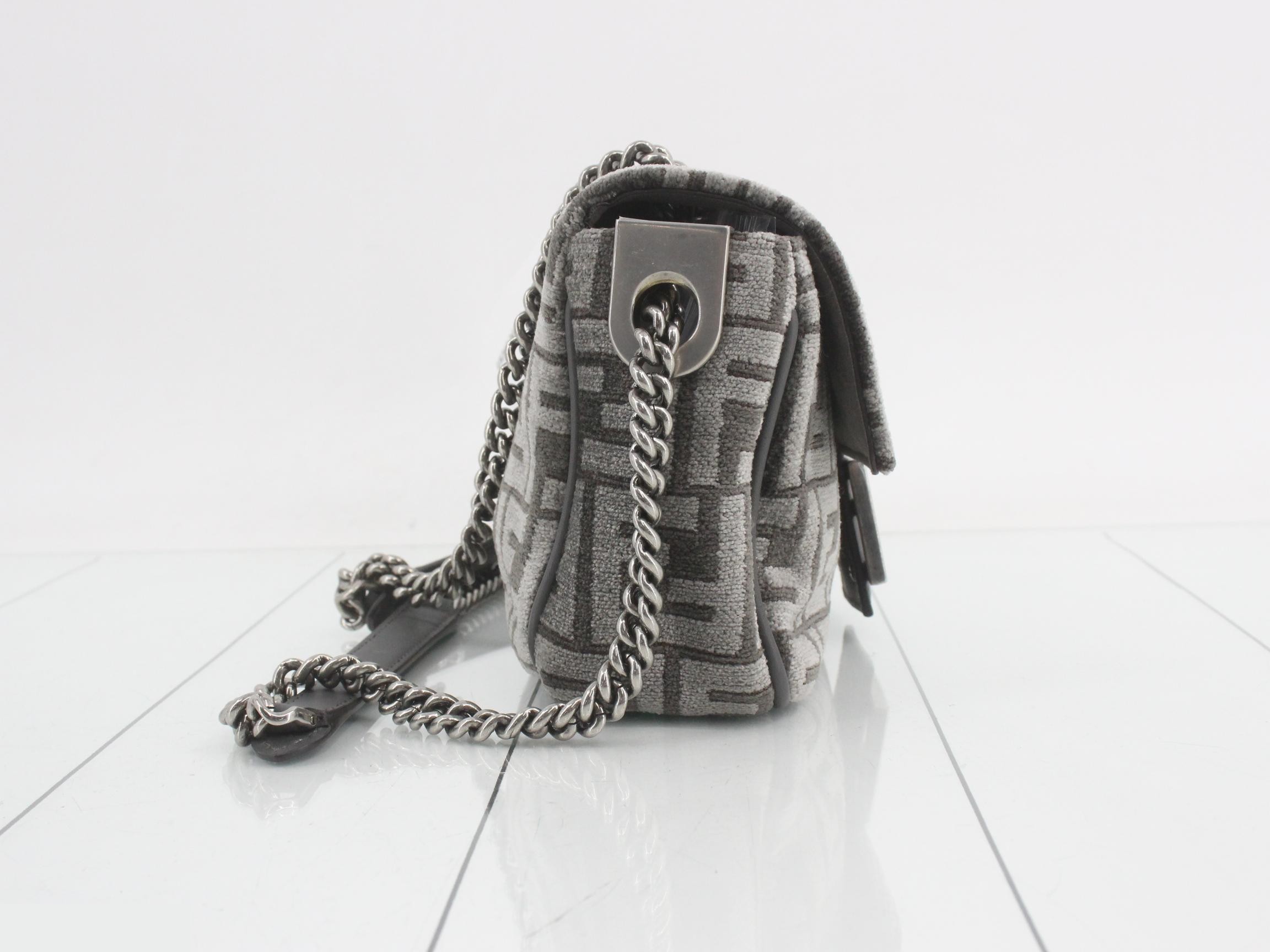 Zucca (bag) - Shoulder bag — view 4