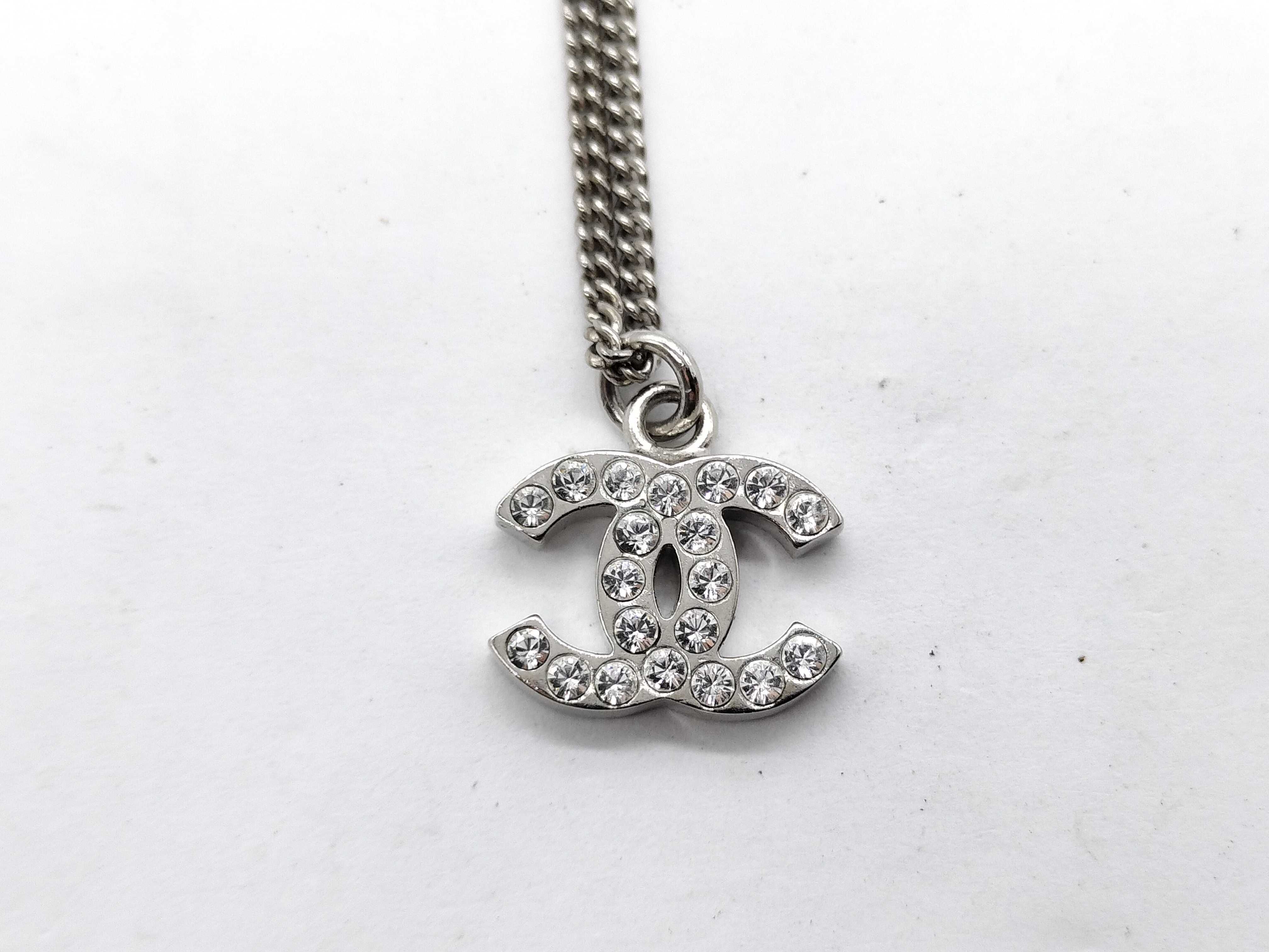 Coco Mark B11 V Coco Rhinestone Necklace