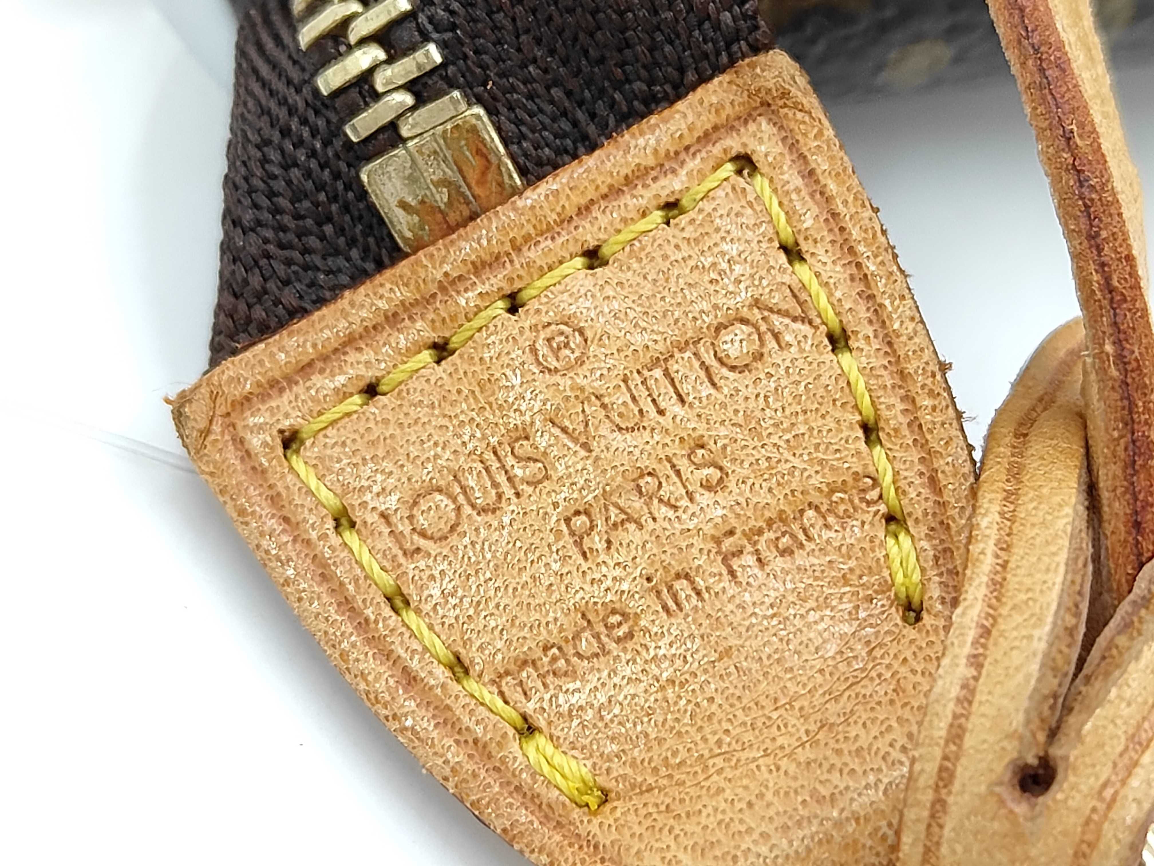 Monogram M40712 Pochette Accessoires Handbag with Stamp — view 10