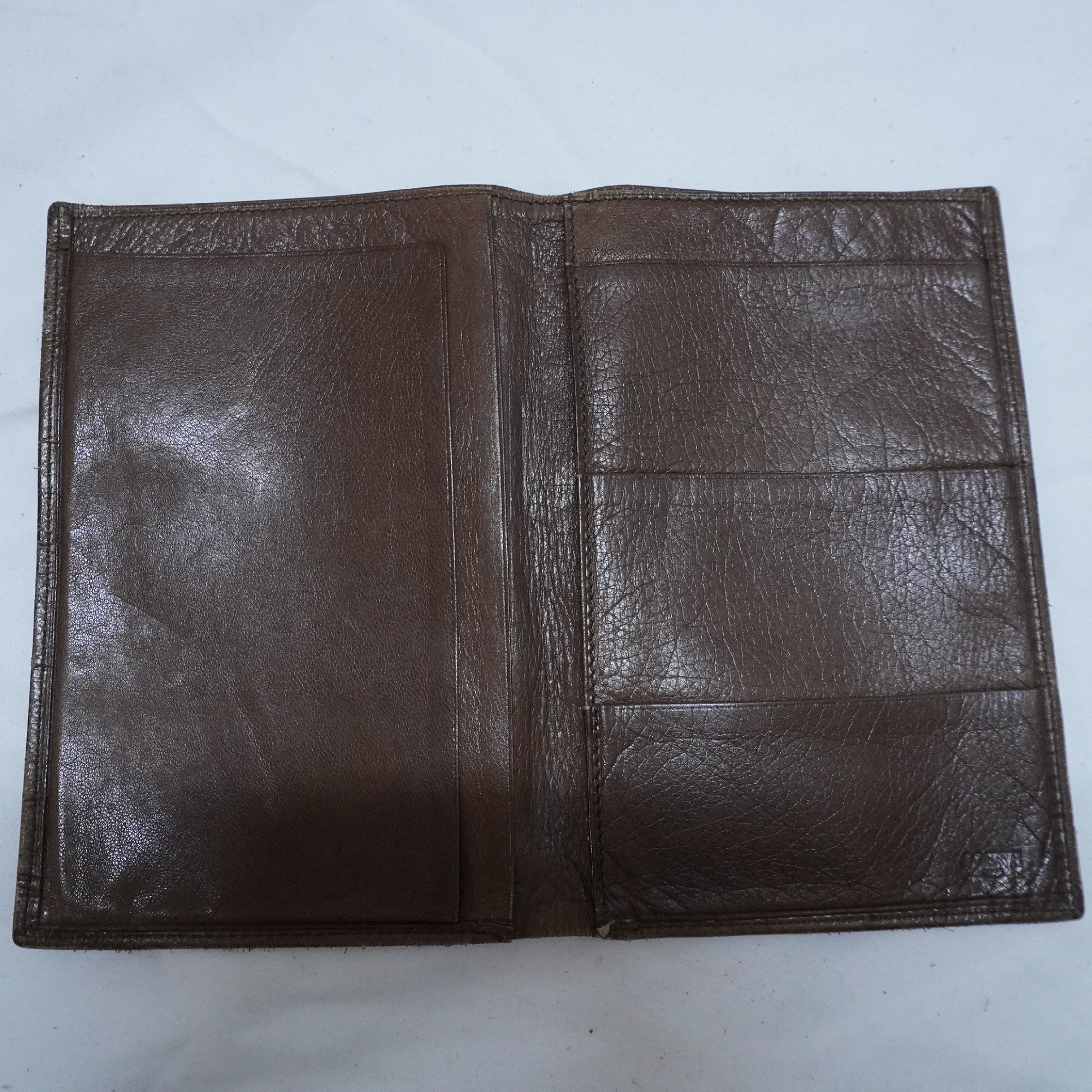vintage full leather wallet — view 4