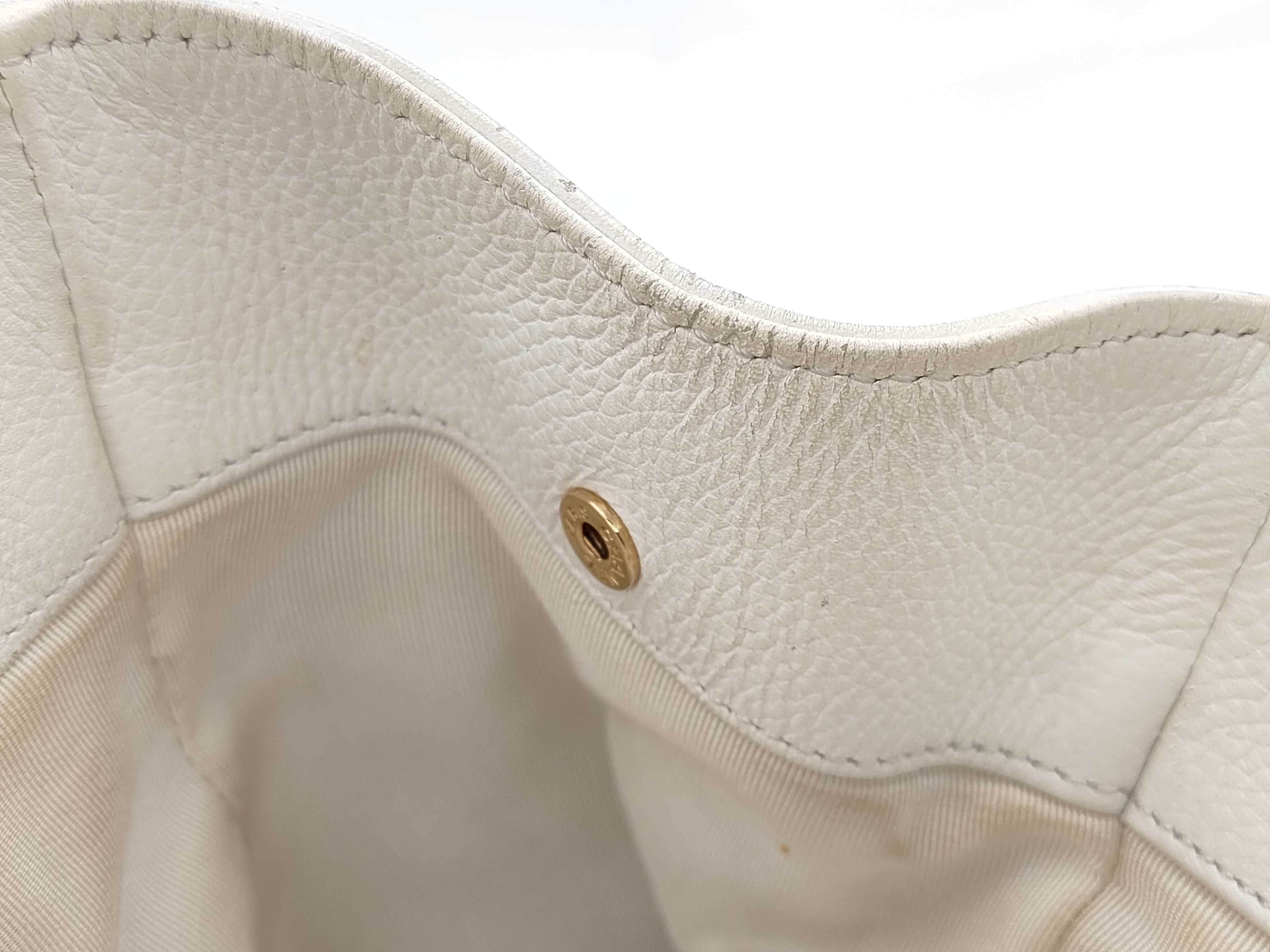 Caviar Skin White Tote Bag — view 11