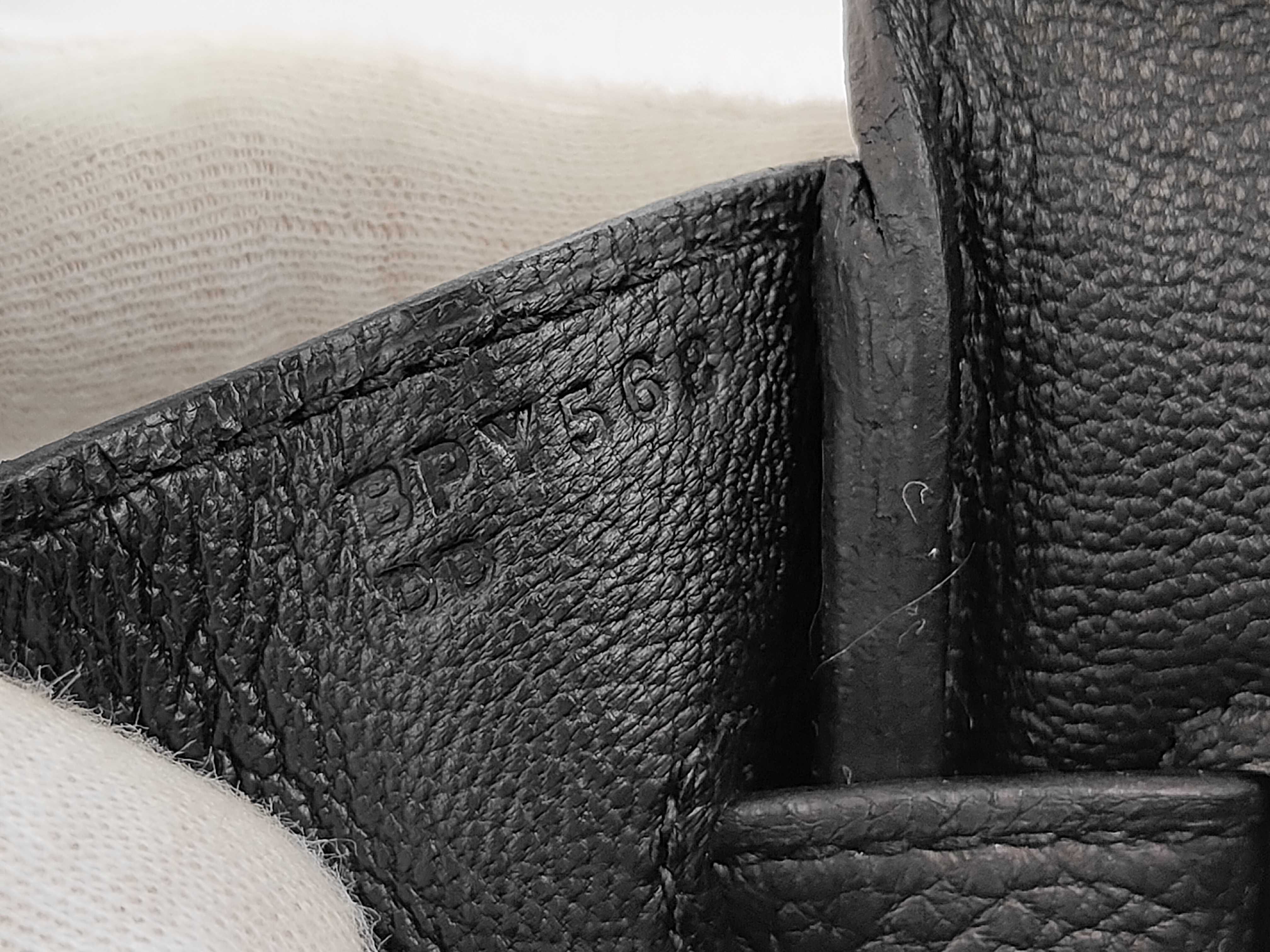 Birkin 30 Togo Leather, Black, Gold Hardware, B Stamp, Handbag — view 11