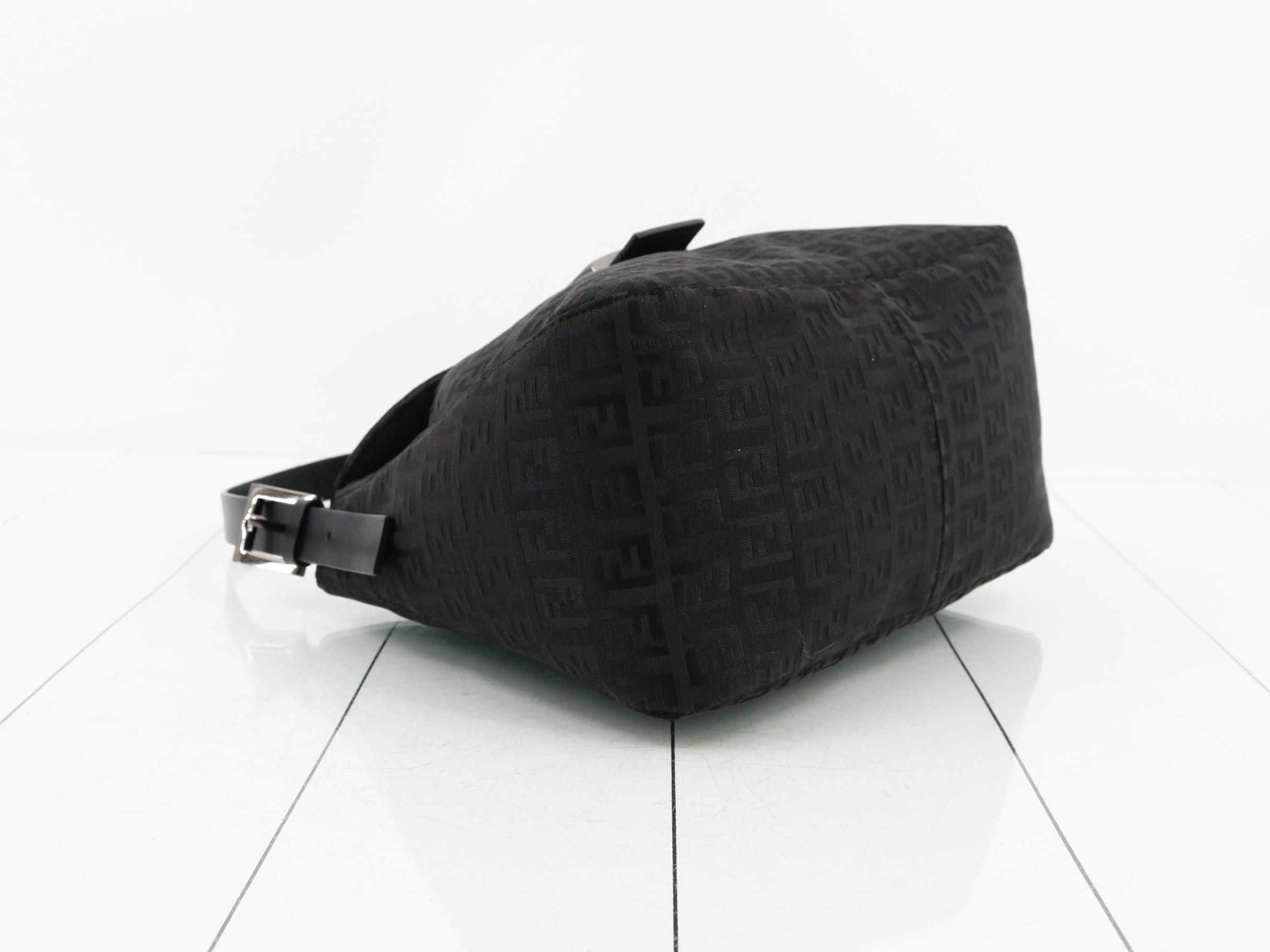 Zucchino Mamma Bucket Shoulder Bag — view 5