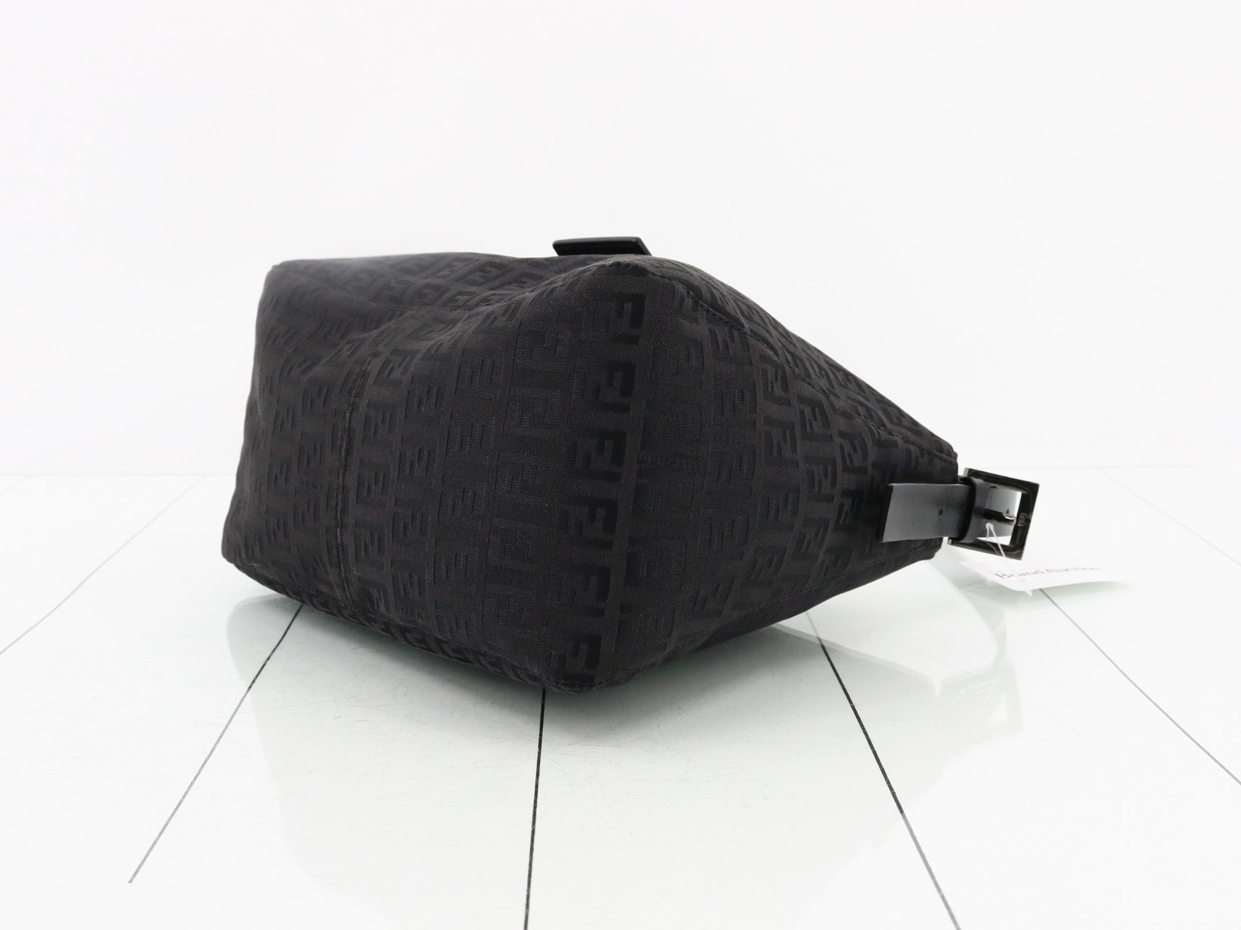 Zucchino Mamma Bucket Shoulder Bag — view 6