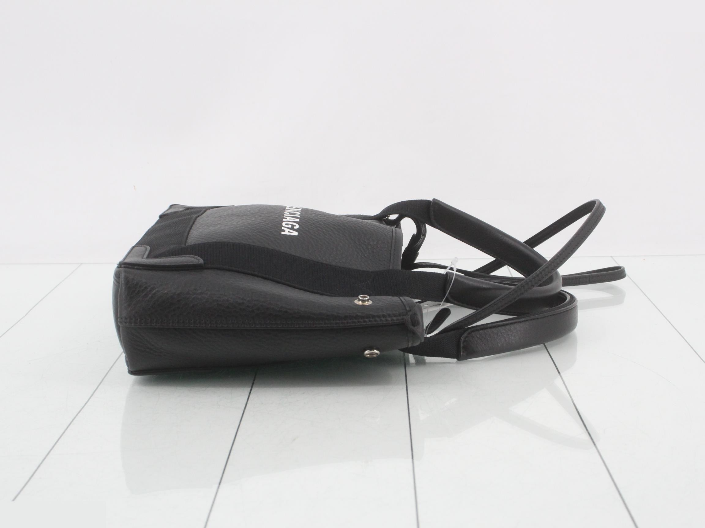 Navy Cabas handbag with pouch, black — view 3